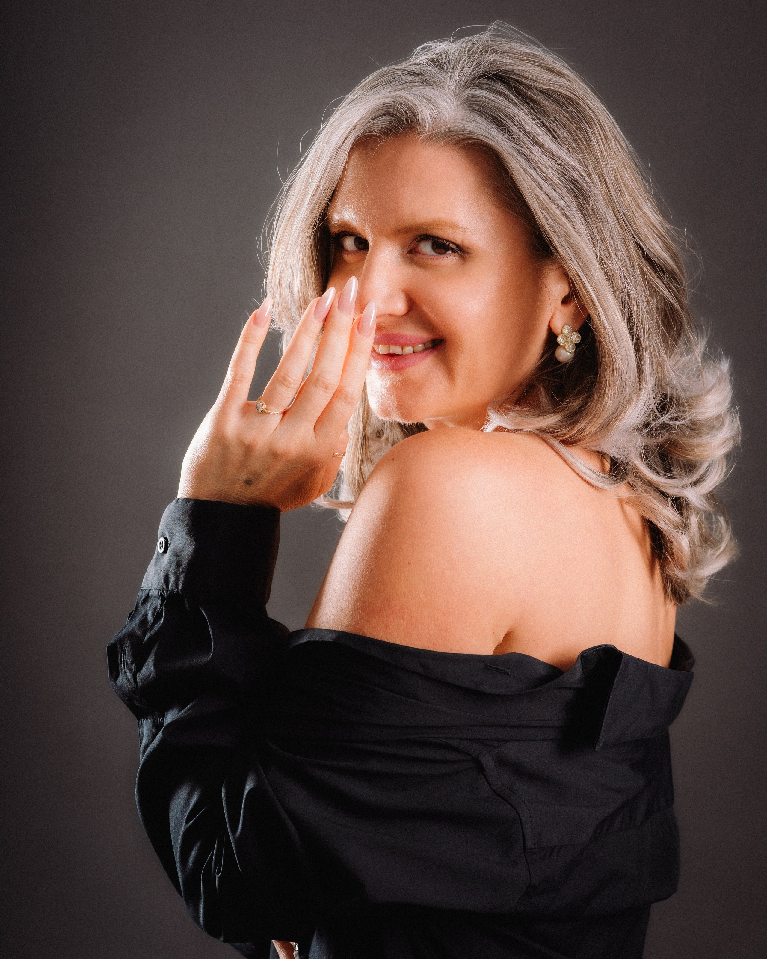 Cosmina Grigore - becominganoriginal.com. Cosminvirlan.ro