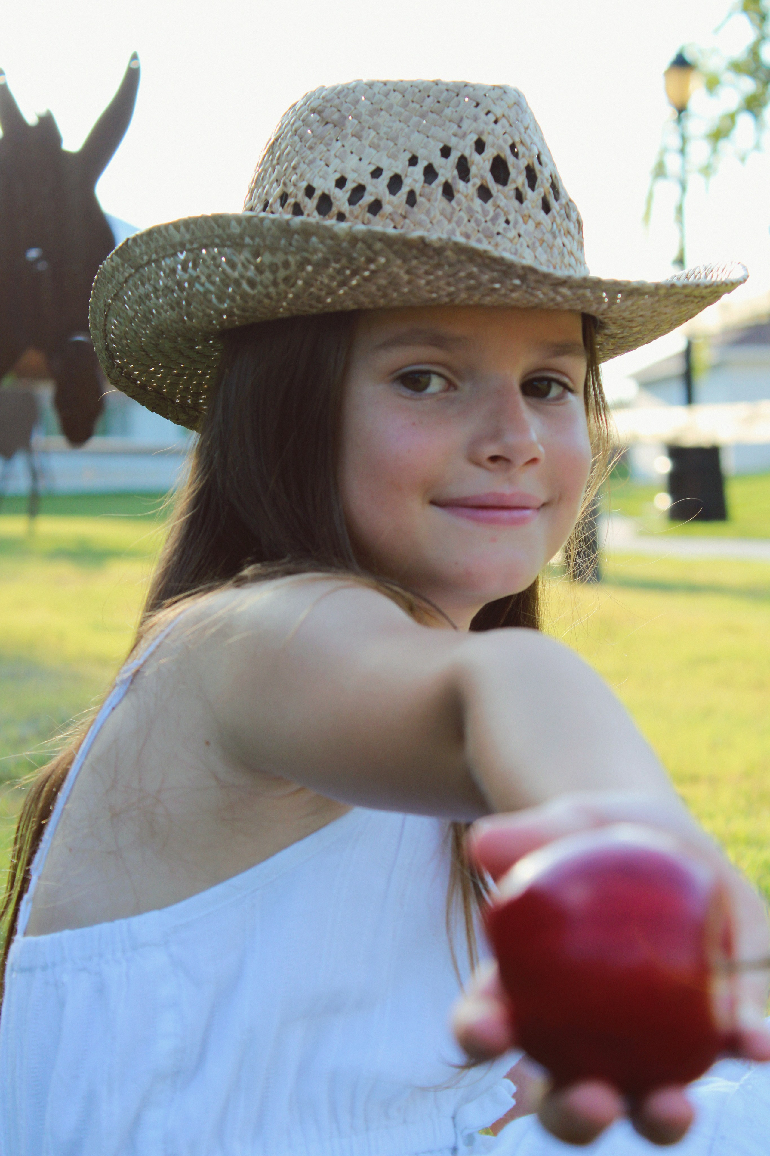 Texas Countryside Family Photoshoot in Cowboy Style. Lana Petrychenko — Portrait & Family Photographer. Valencia, Spain