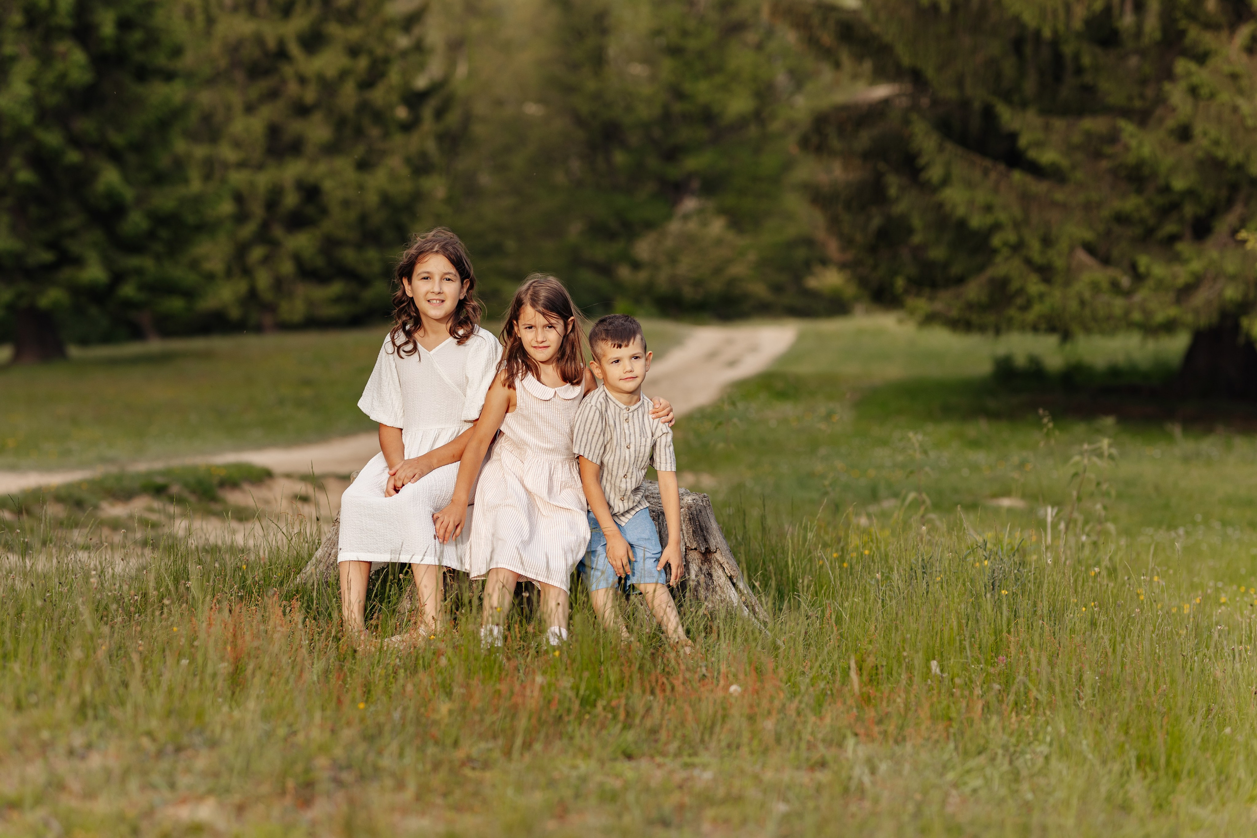 Familia Hudea. Cristina Andronache fotograf Brașov fotograf de familie fotograf de nunta Brașov