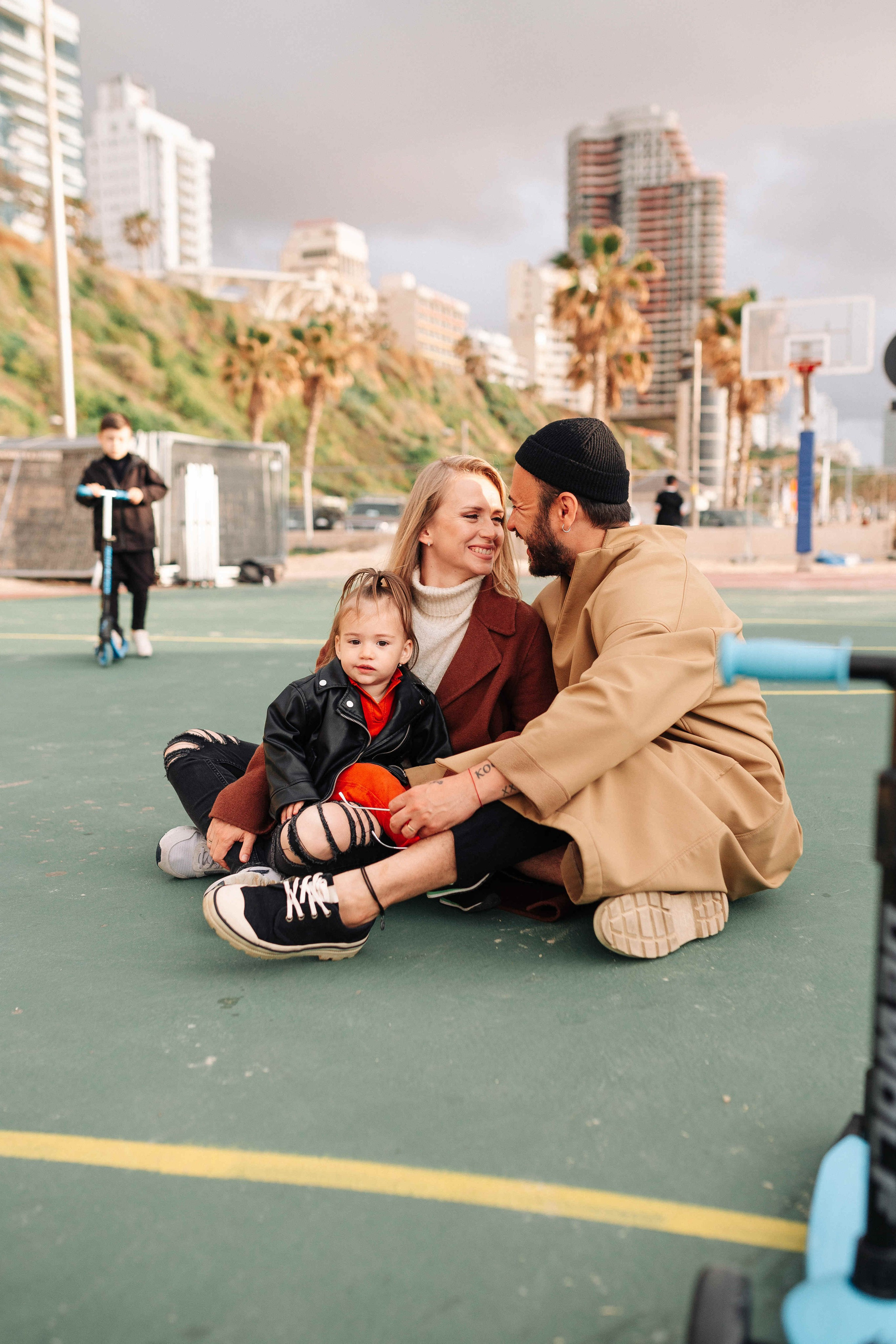 WINTER PHOTOSESSION AT THE SEA. Https://shi-photo.com/
