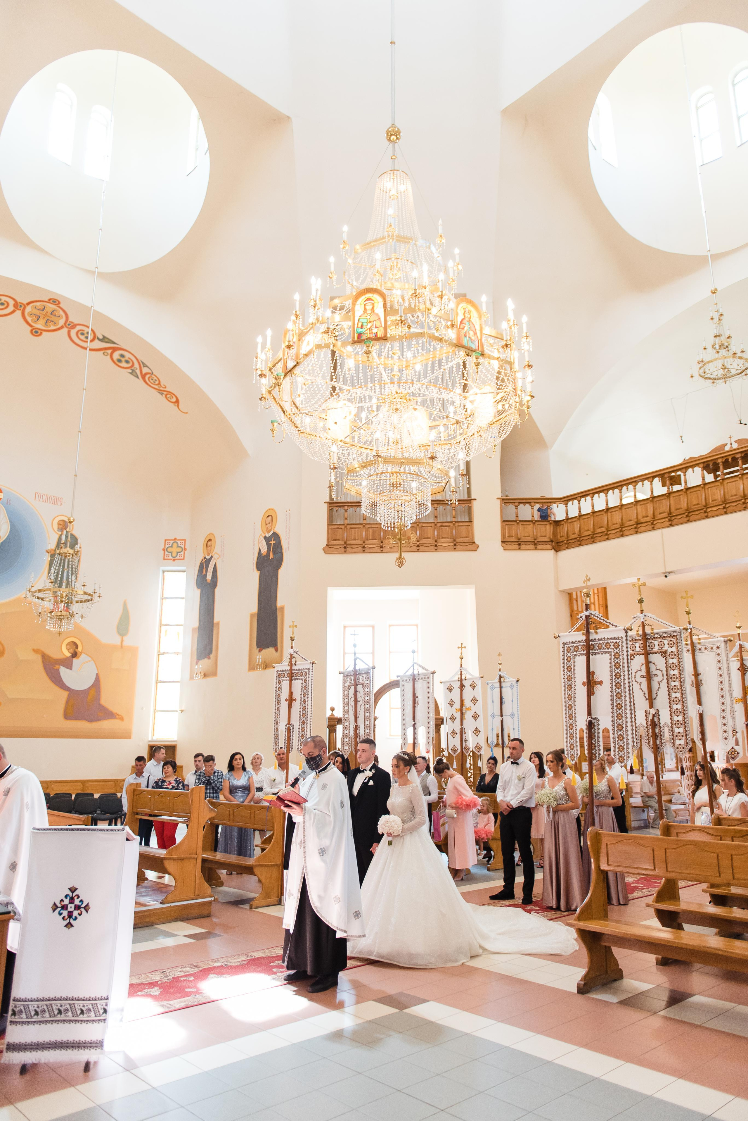 Hochzeitsvorbereitungen & Zeremonie: Zauberhafte Momente zweier Lieben