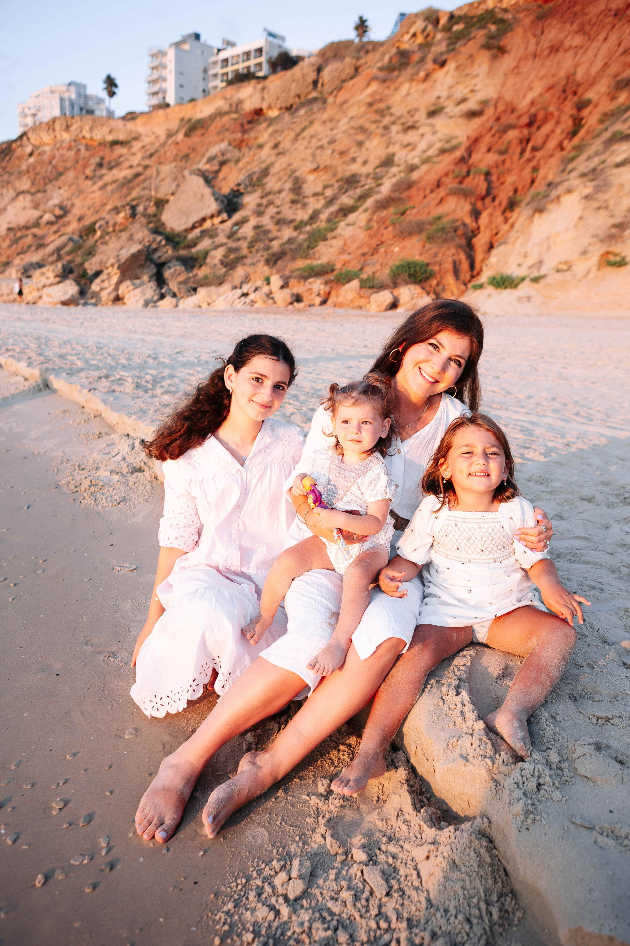 SEA PHOTOSESSION IN NETANYA. Https://shi-photo.com/