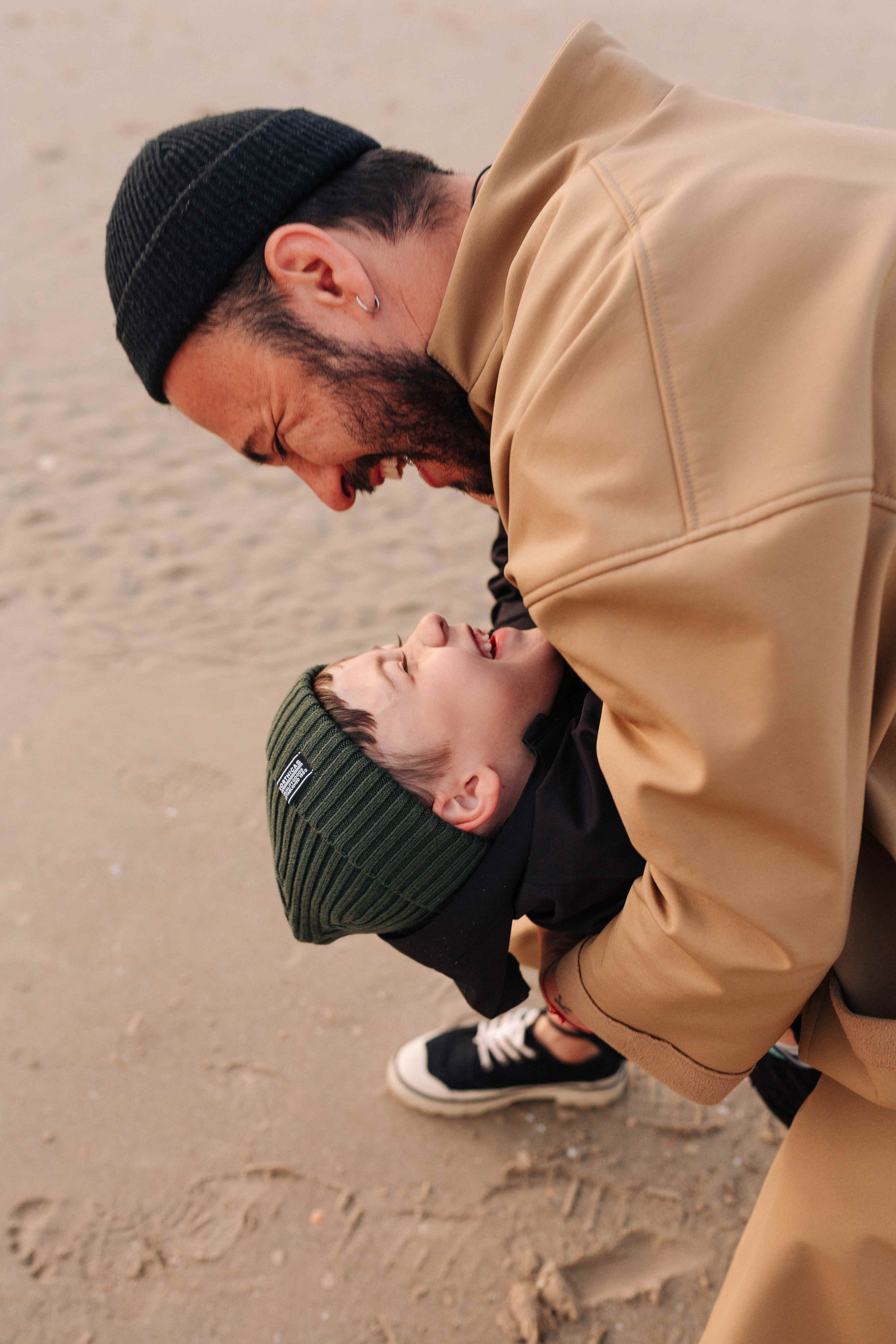 WINTER PHOTOSESSION AT THE SEA. Https://shi-photo.com/