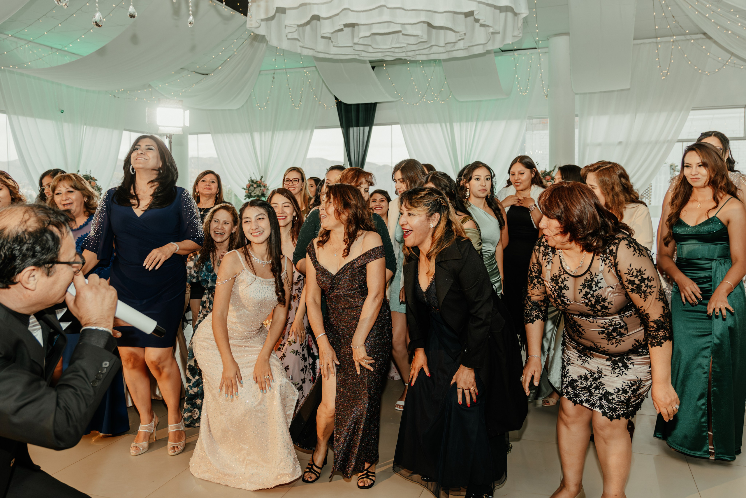 ANGIE + MANUEL BODA RELIGIOSA. Studio KVTA | Fotografía y Video de Bodas en Arequipa