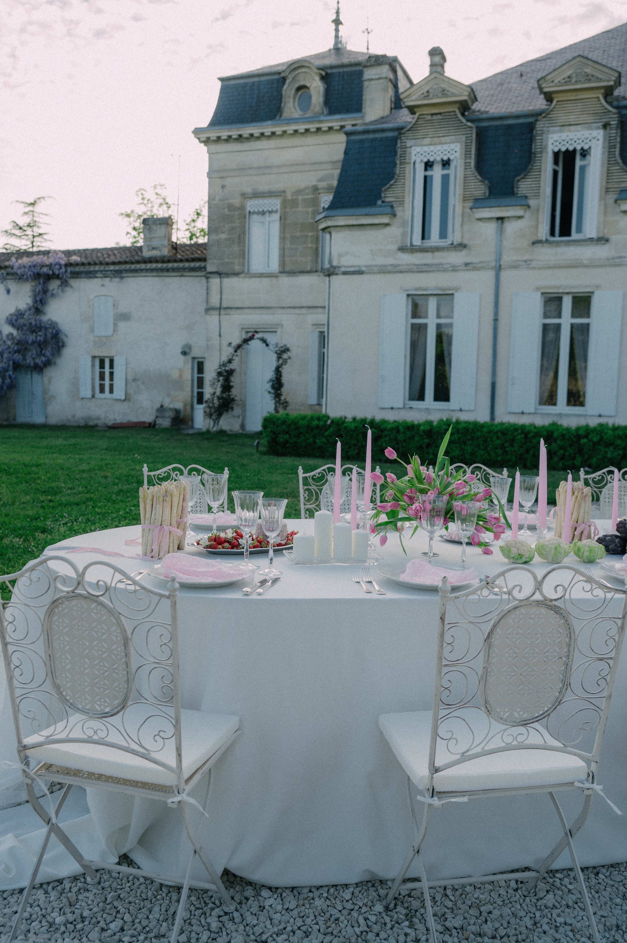 Paula and Tony. Wedding and commercial photographer