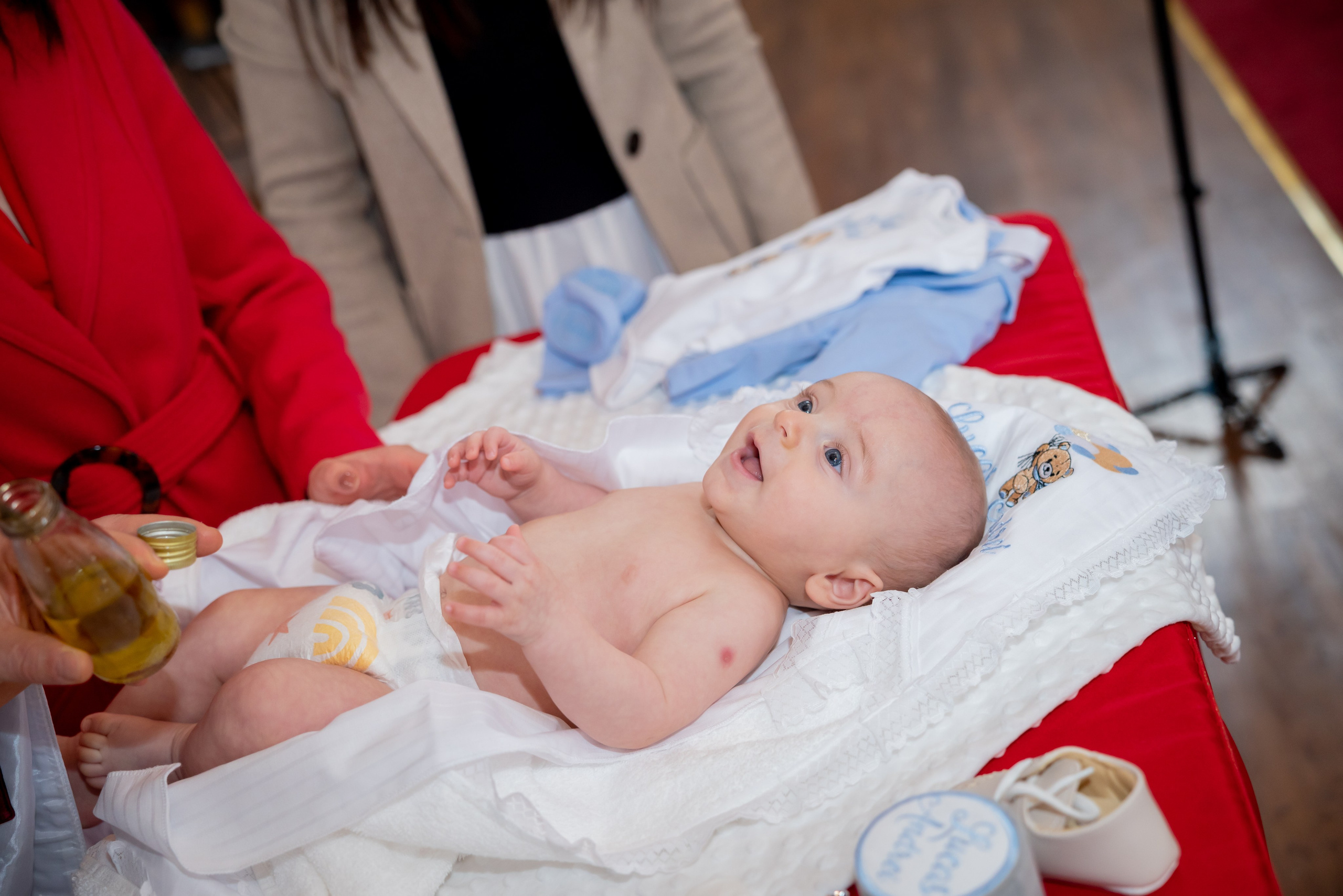 Christenings. Captured Moments by Olguta Vizauer