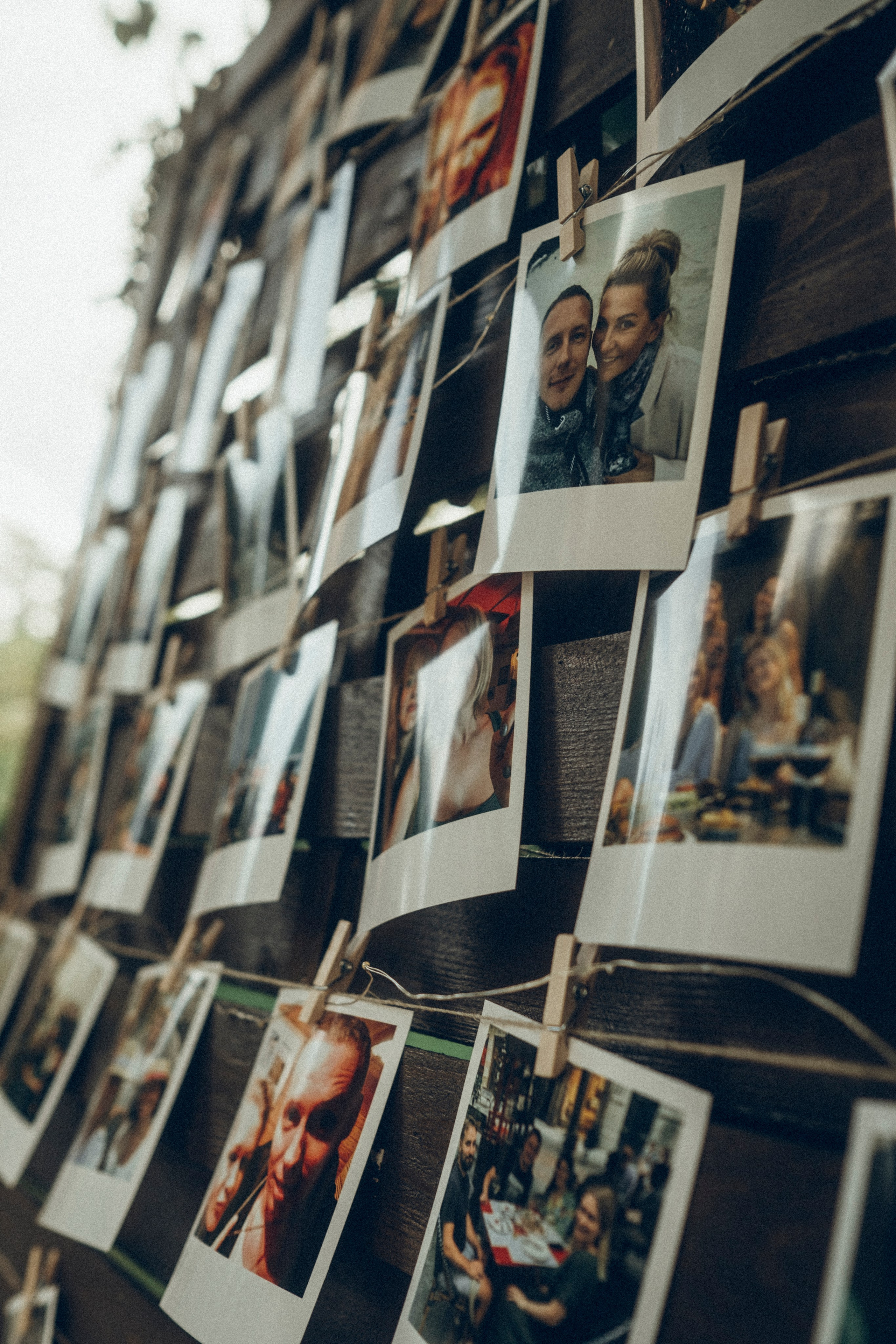 Nadezhda & Dmitry. Masia Mas Coll. Paola wedding photographer / videographer in Barcelona