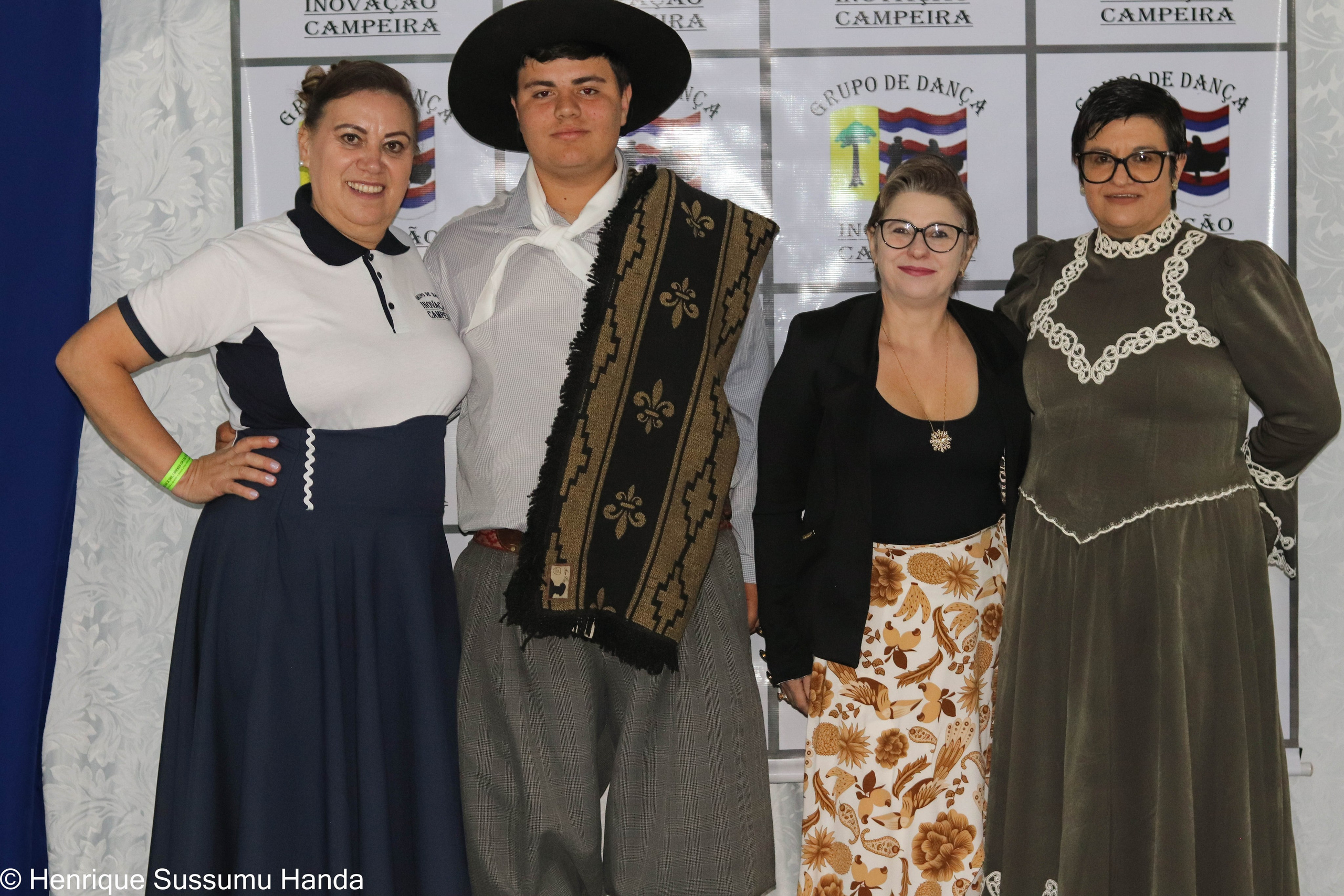 Formatura Curso de Dança Inovação Campeira. Handa Produções