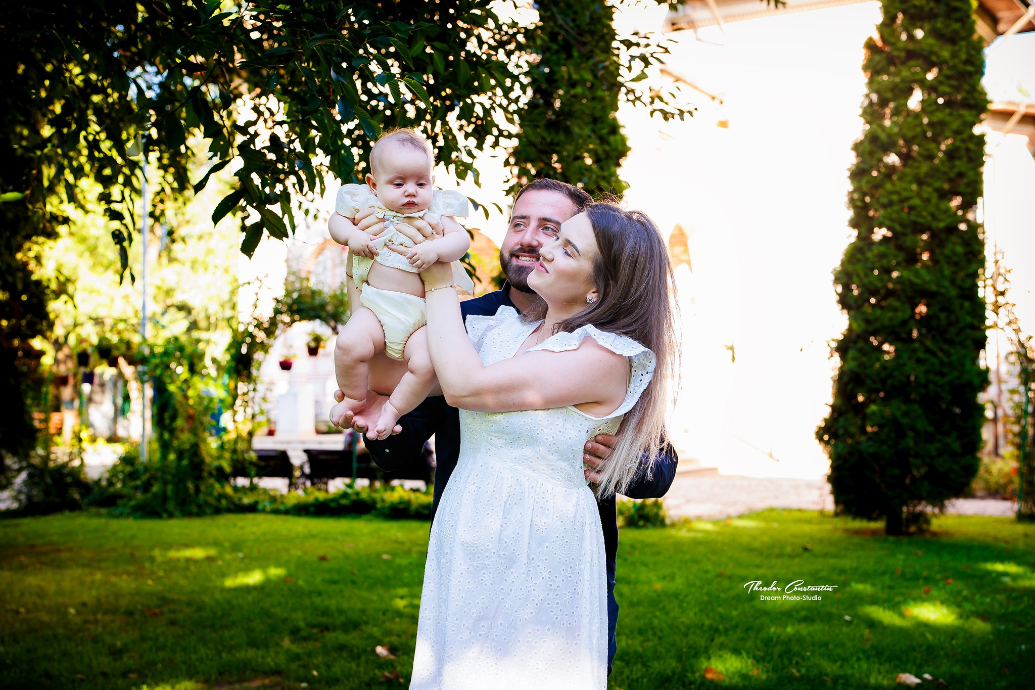 Botez. Dream Studio Galați – ședințe foto profesionale pentru familie, portrete și evenimente