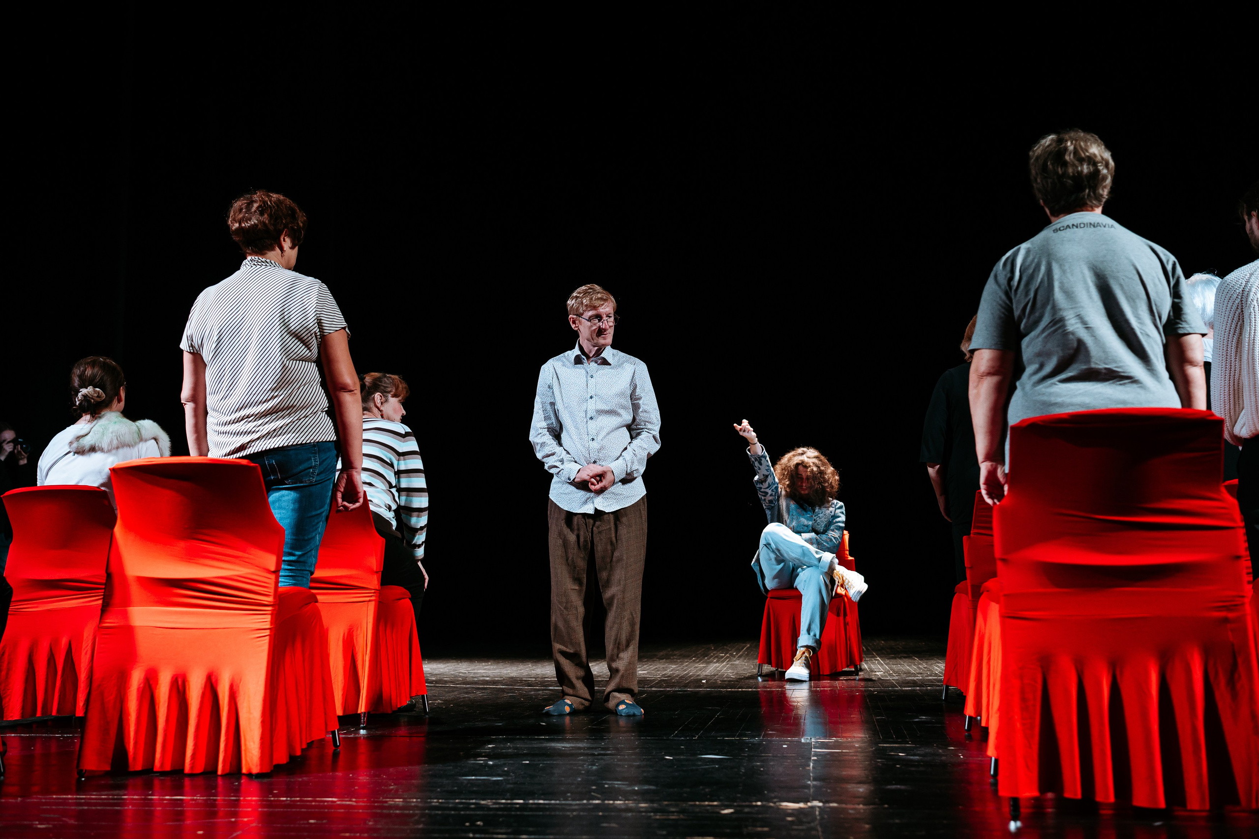 Garbo Teater „12 стульев“. Jelizaveta Gross - reportaaži- ja portreefotograaf Narvas