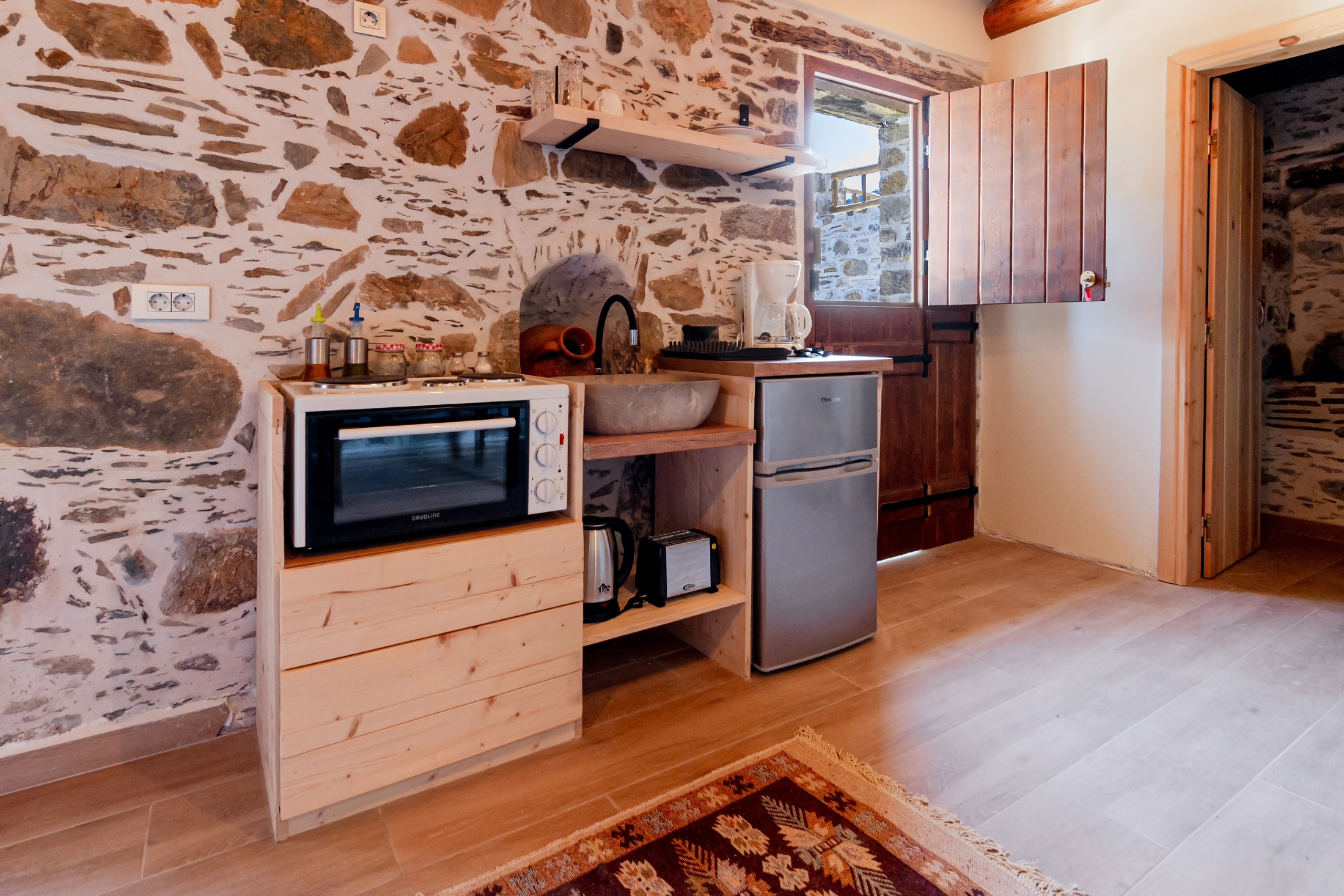 Plagia Stone studio. Photograper in Chania, Crete