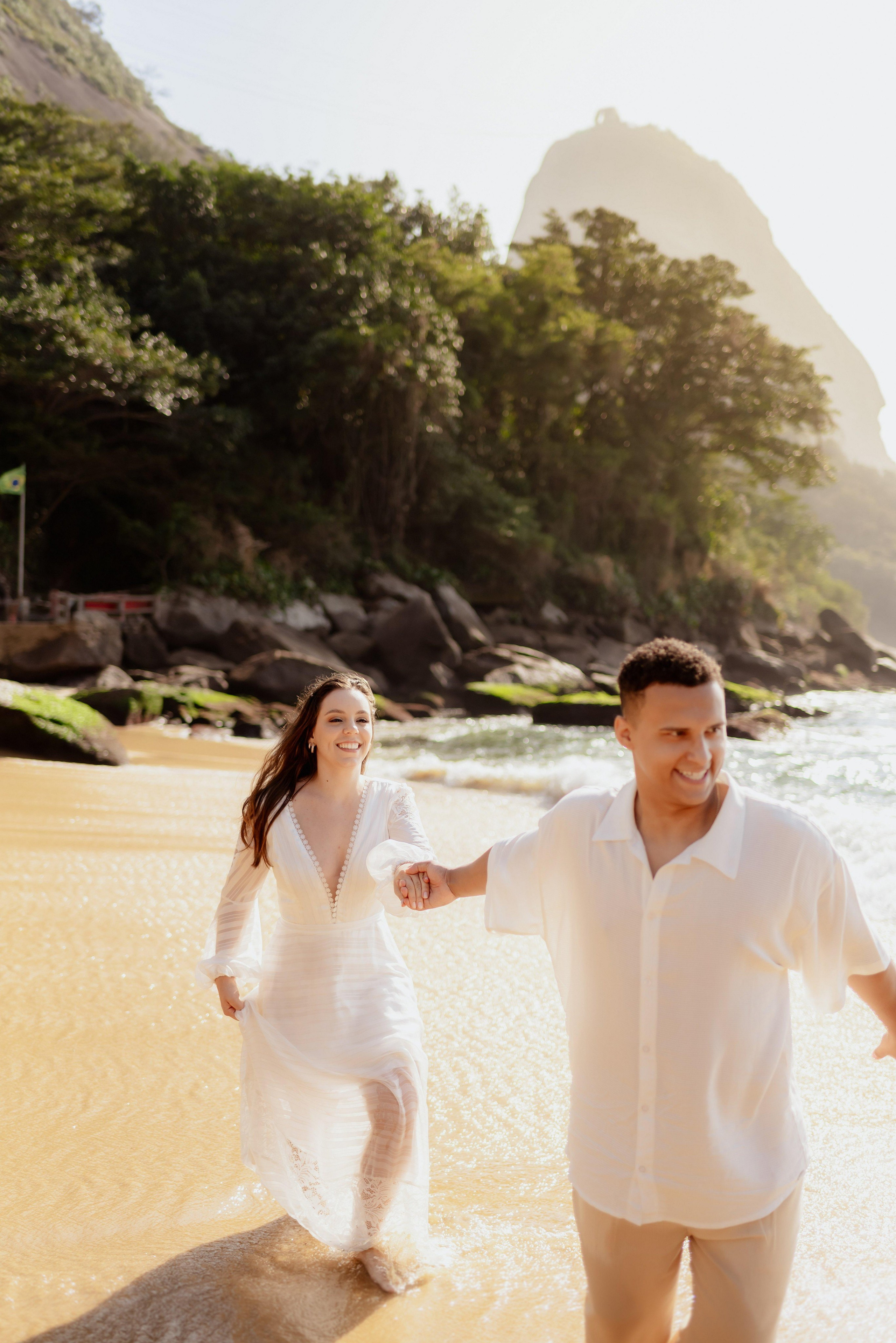 Pré Wedding no Rio de Janeiro • Maria Eduarda e Gabriel. Barizon Fotografia | Fotógrafo de Casamentos, Ensaios e Eventos | Paraná