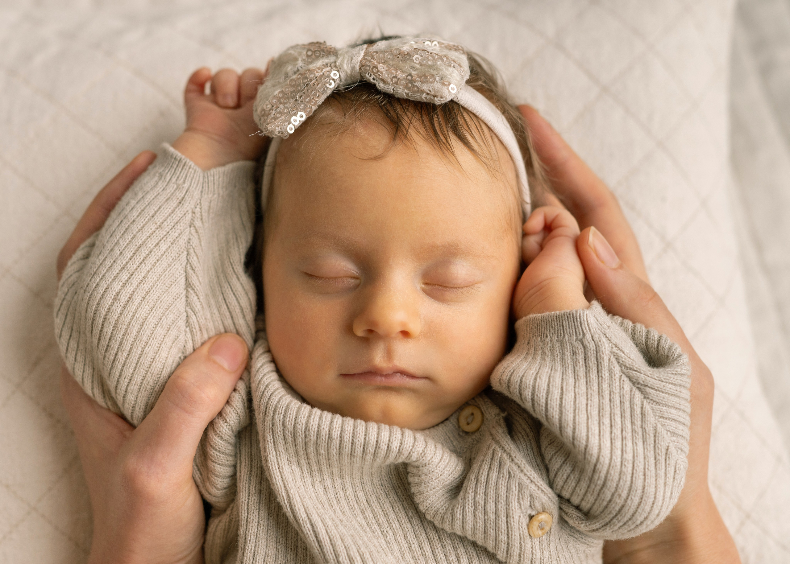 Newborn Studio. Katerina Sellitti - Newborn Fotografin aus Bern. Schweiz
