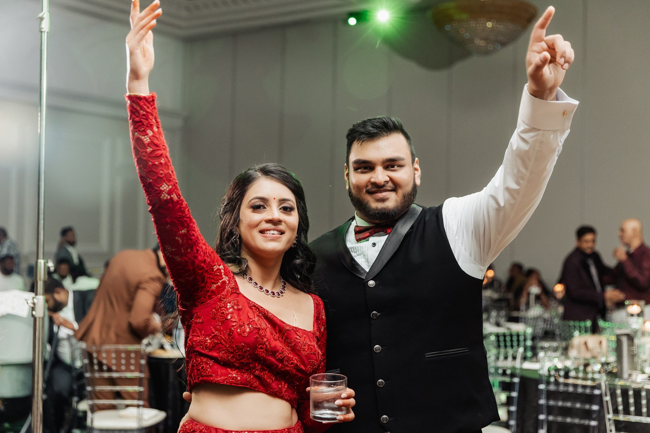 Darshil & Shailja. Wedding Photographer & Cinematographer studios