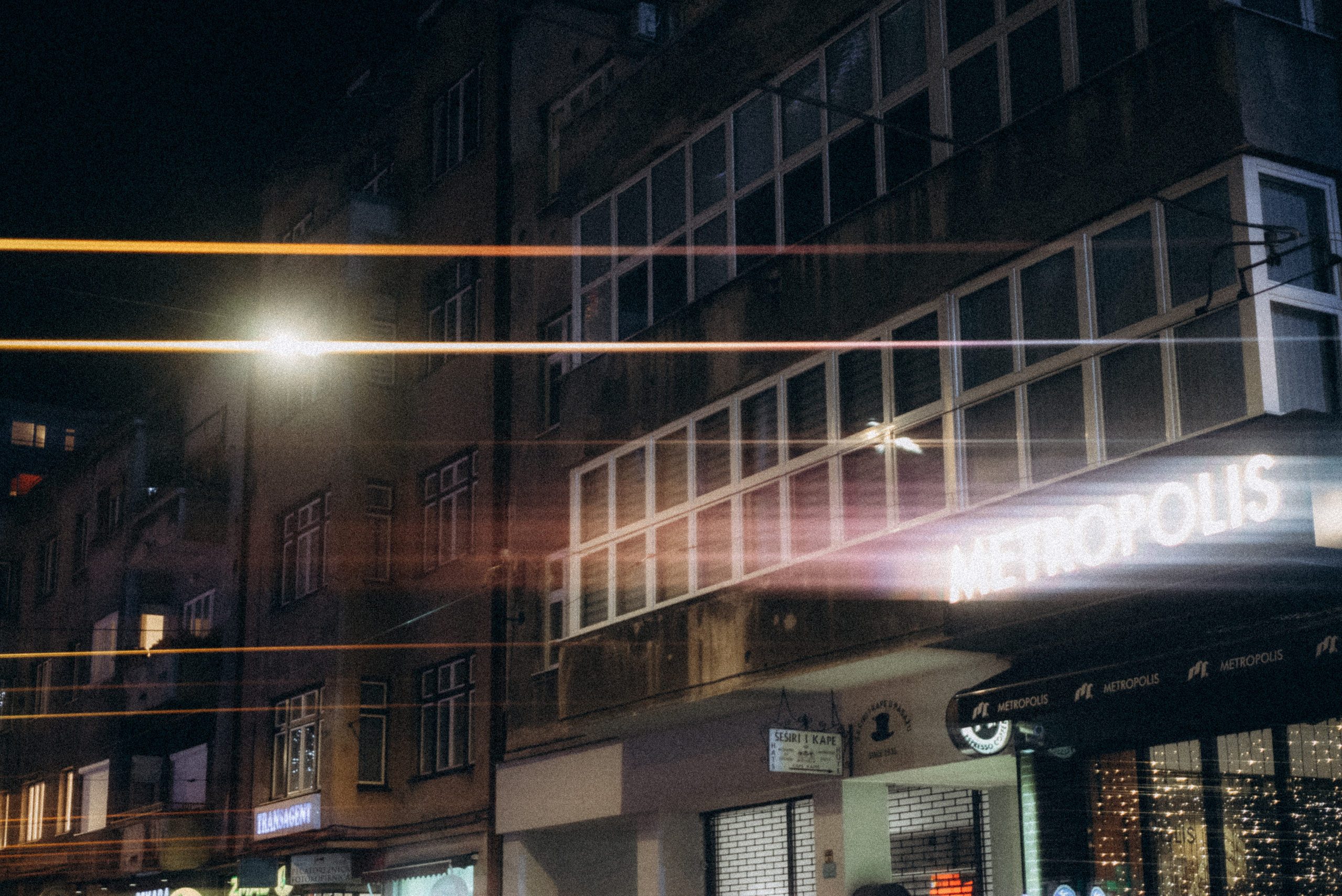 Vaxis Rainbow Streak Filter X Sony A7SIII. Profesionalna Fotografija i Videografija | Sarajevo | yasinemir.com