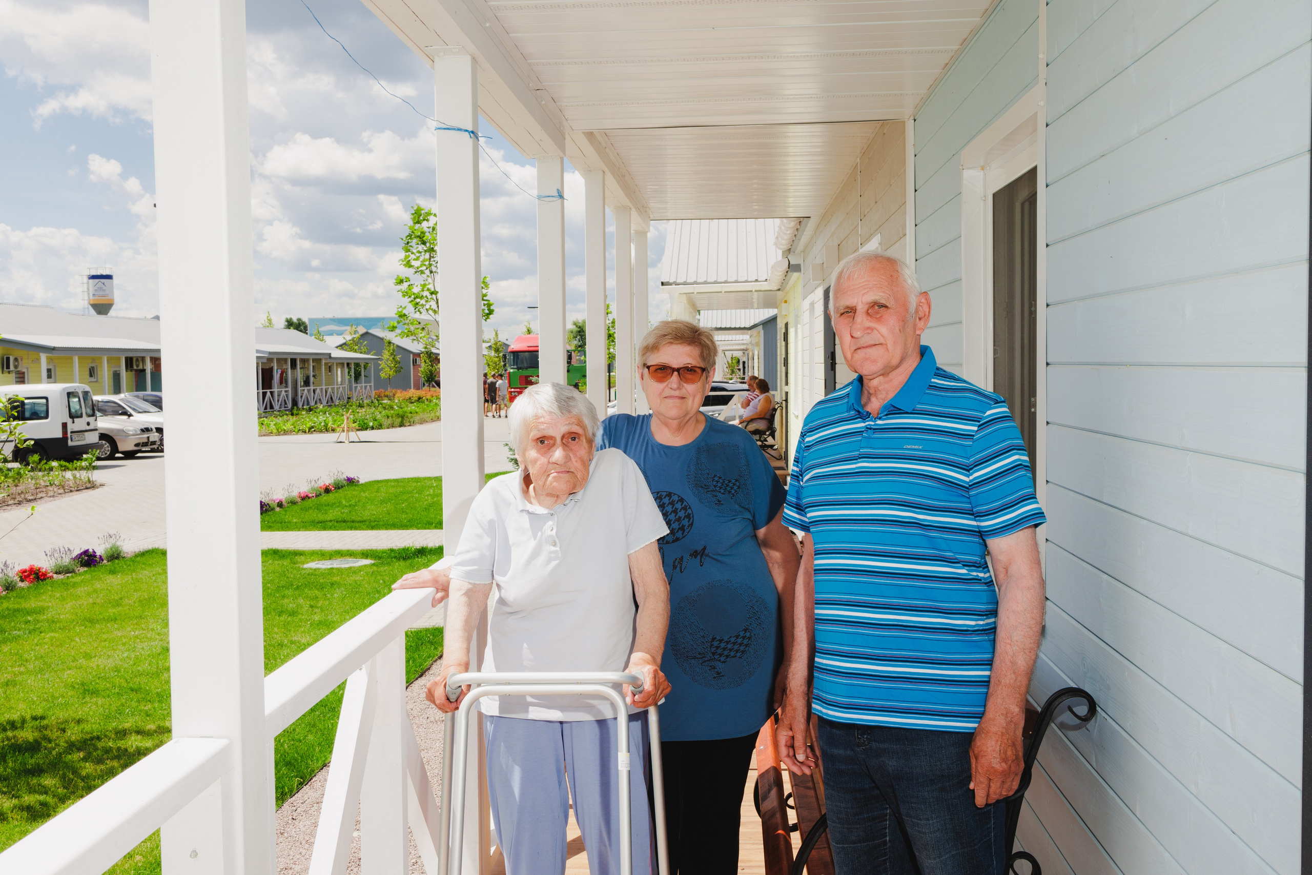 Family Dzherikh. Senior Chudo Village