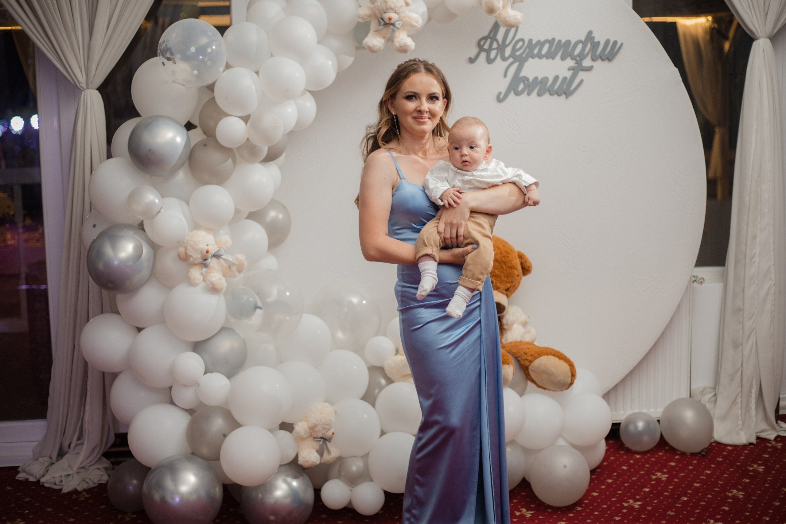 Alexandru-Ioan. Fotograf si videograf — evenimente si studio