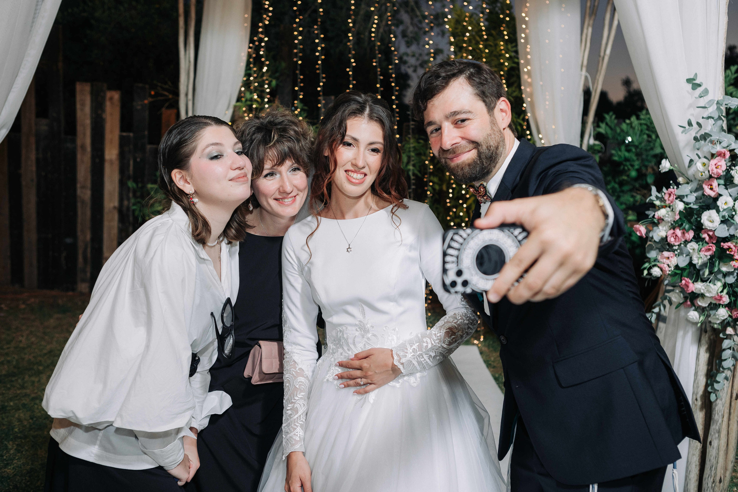 WEDDING OUT OF CITY. PHOTOGRAPHER IN ISRAEL