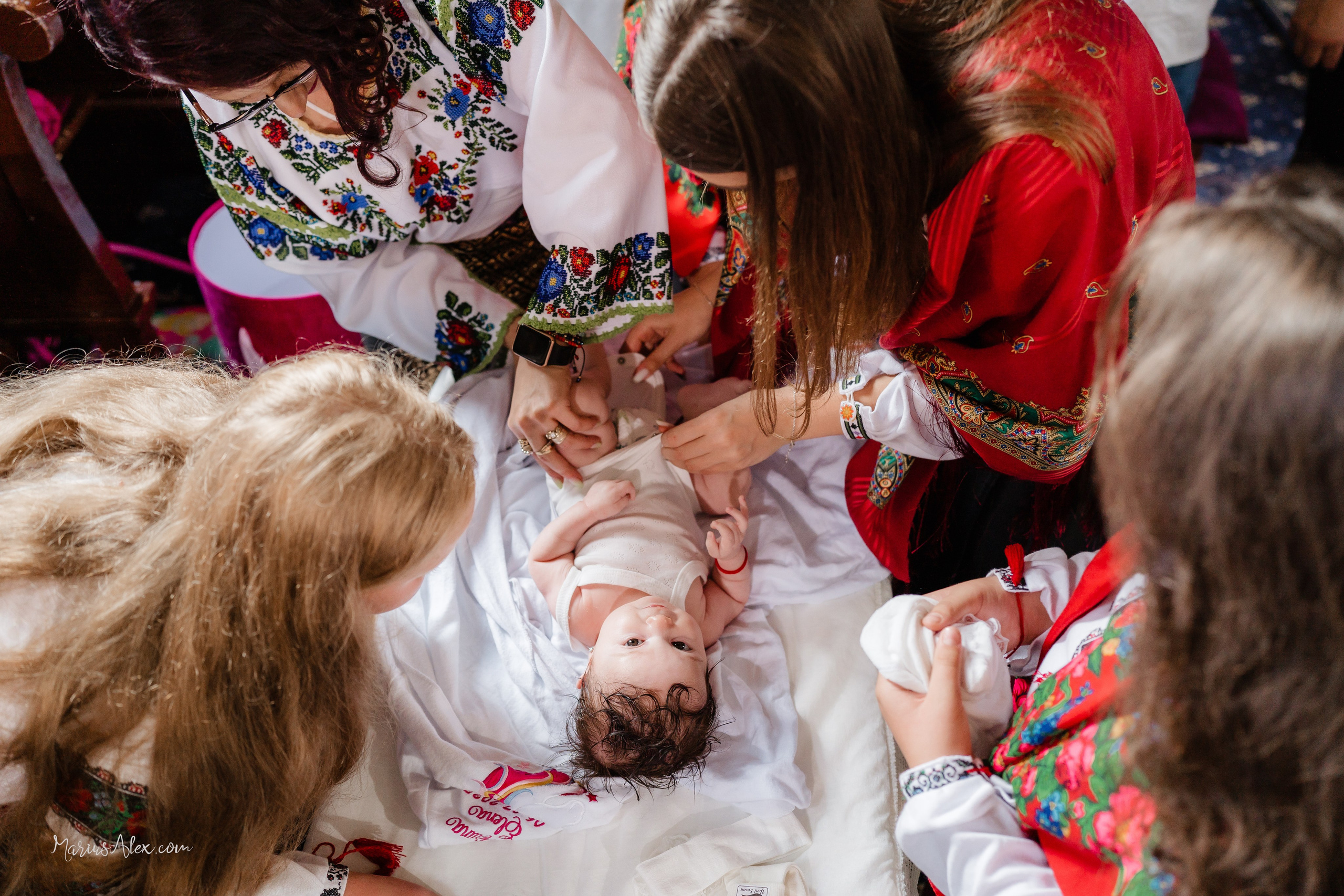 Miruna Elena. Marius Alex fotograf de eveniment si portret din Suceava