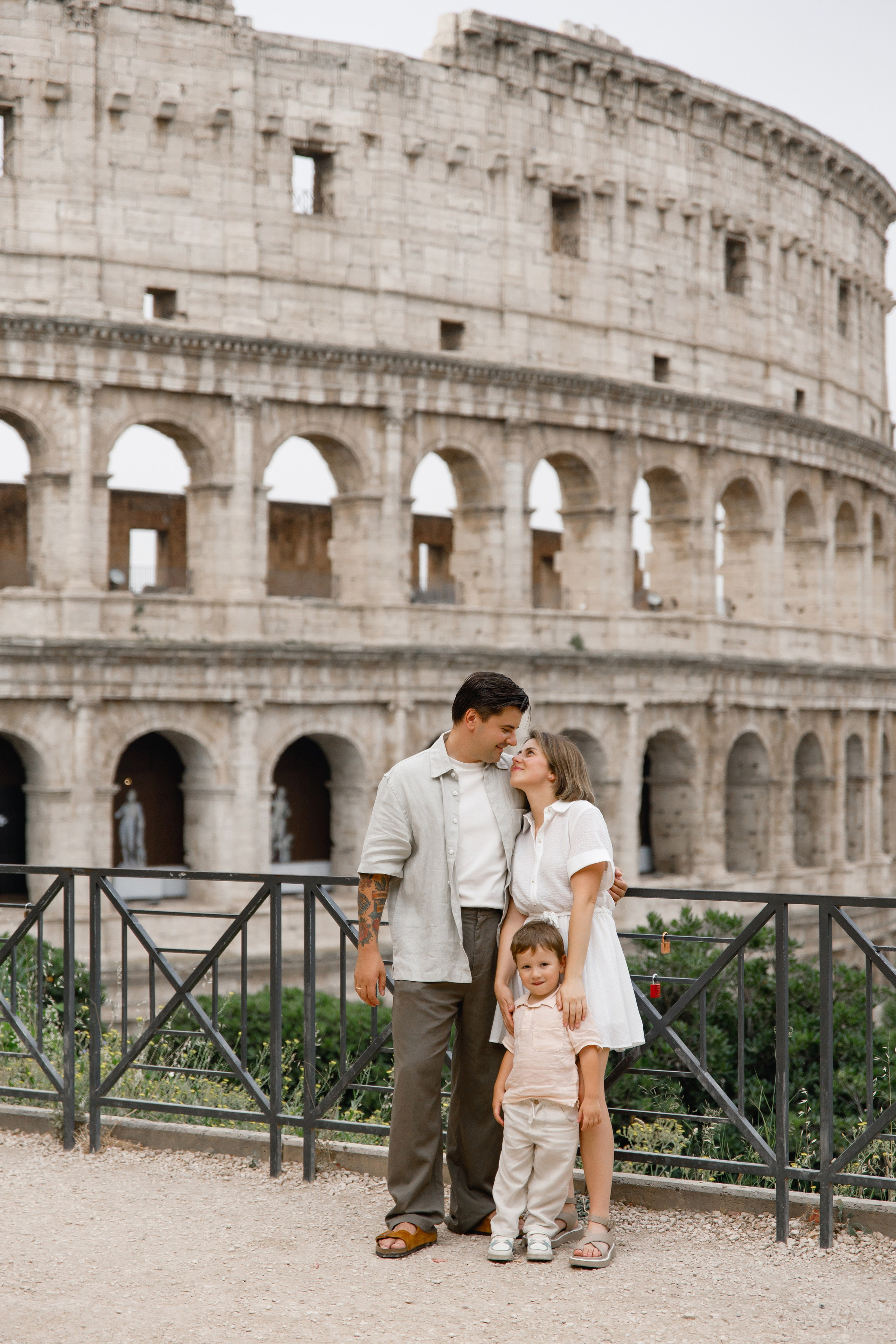Wedding photographer Italy Rome, Tuscany, Lake Como, Sicily, Puglia. Wedding Photographer Rome Tuscany Como Sicily Puglia Amalfy Italy- Oksana Savenchuk