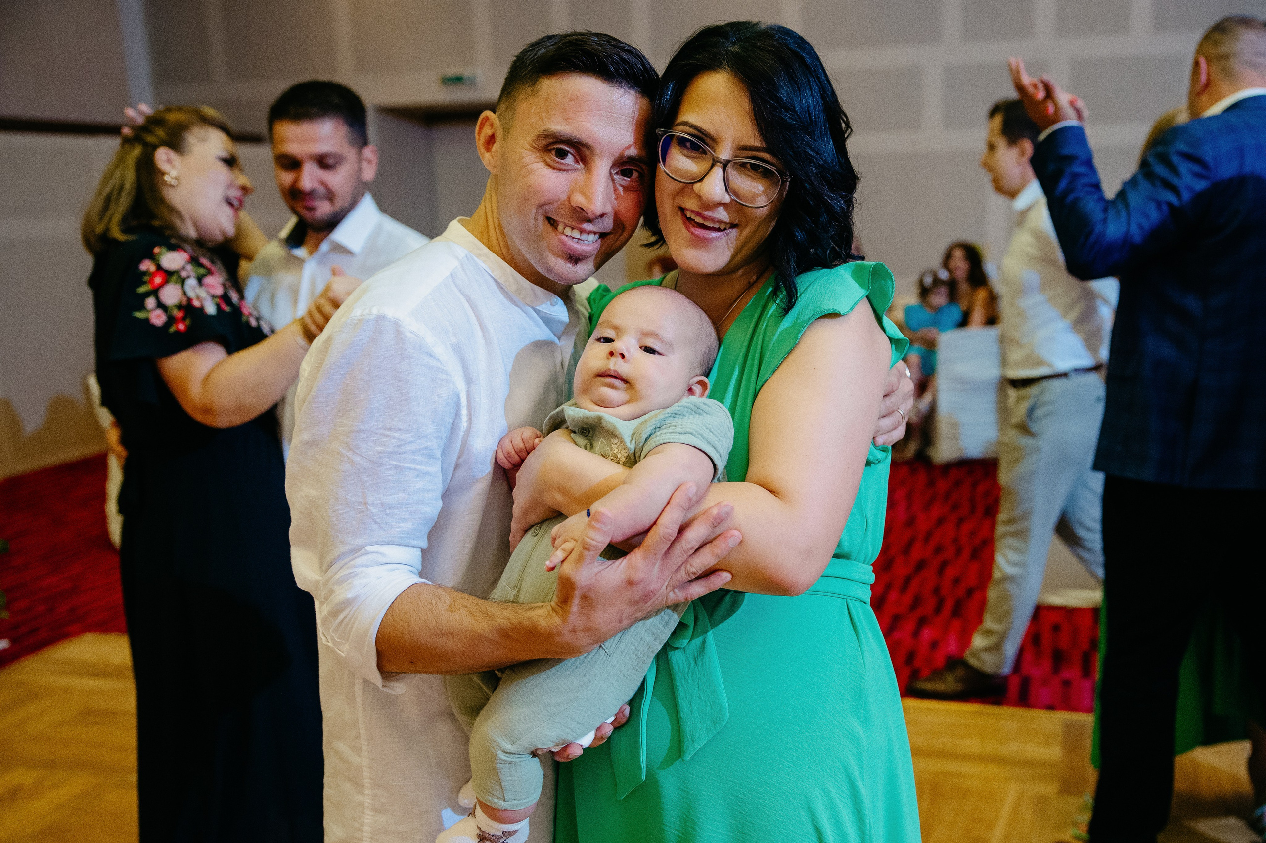 Fotografie De Botez MdimaFotoStudio. MDimaFotoStudio. Fotograf de nuntă, evenimente private și de familie