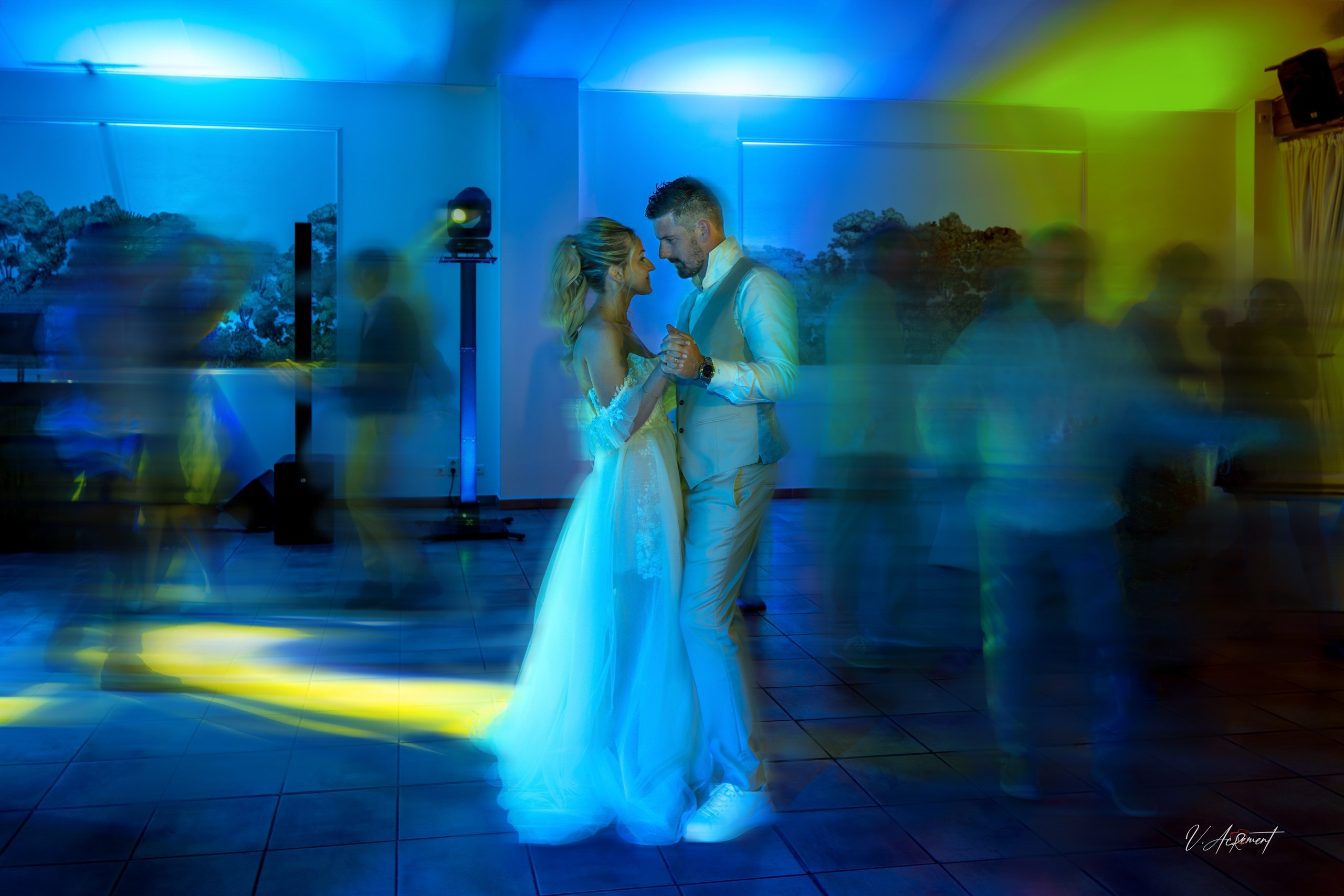 Mariage, wedding in France, Worldwide. Wedding-Family photographer, South of France–Paris, Valentina Acrement