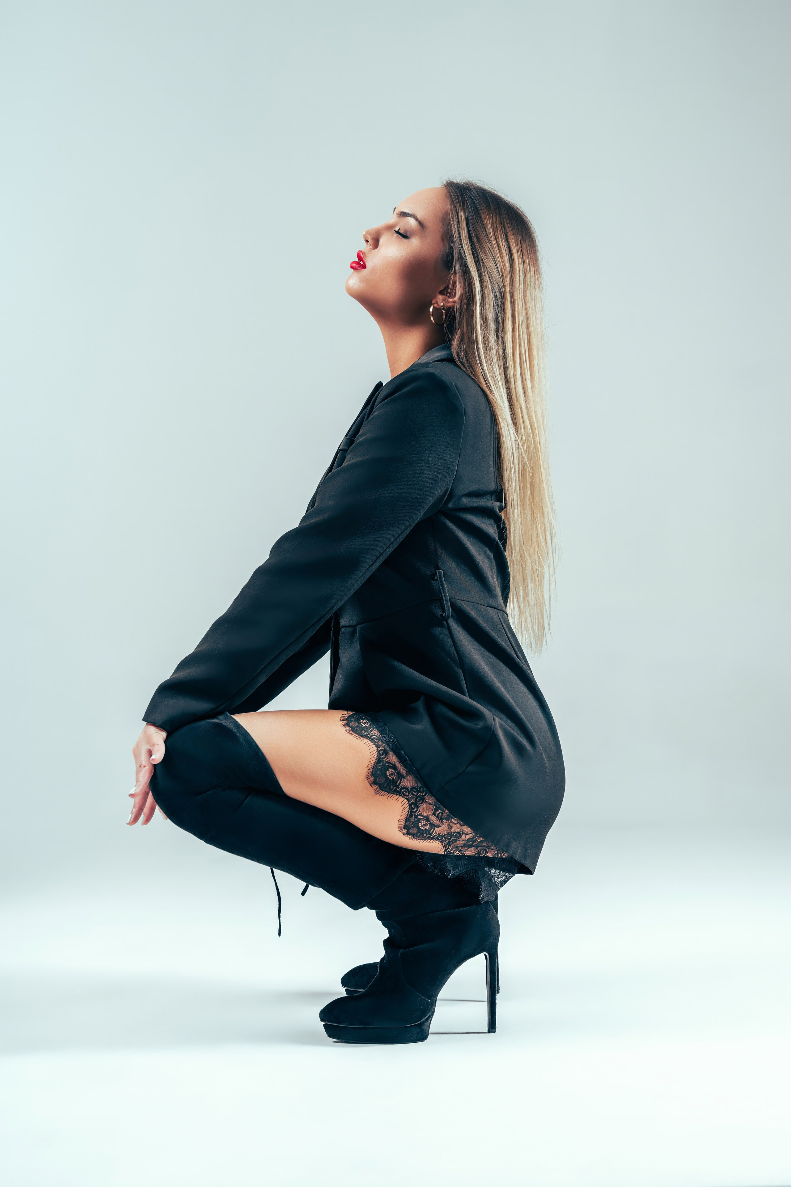 Violetta. Nifty photography — коммерческий и портретный фотограф в Ташкенте. Студийная и выездная съёмка