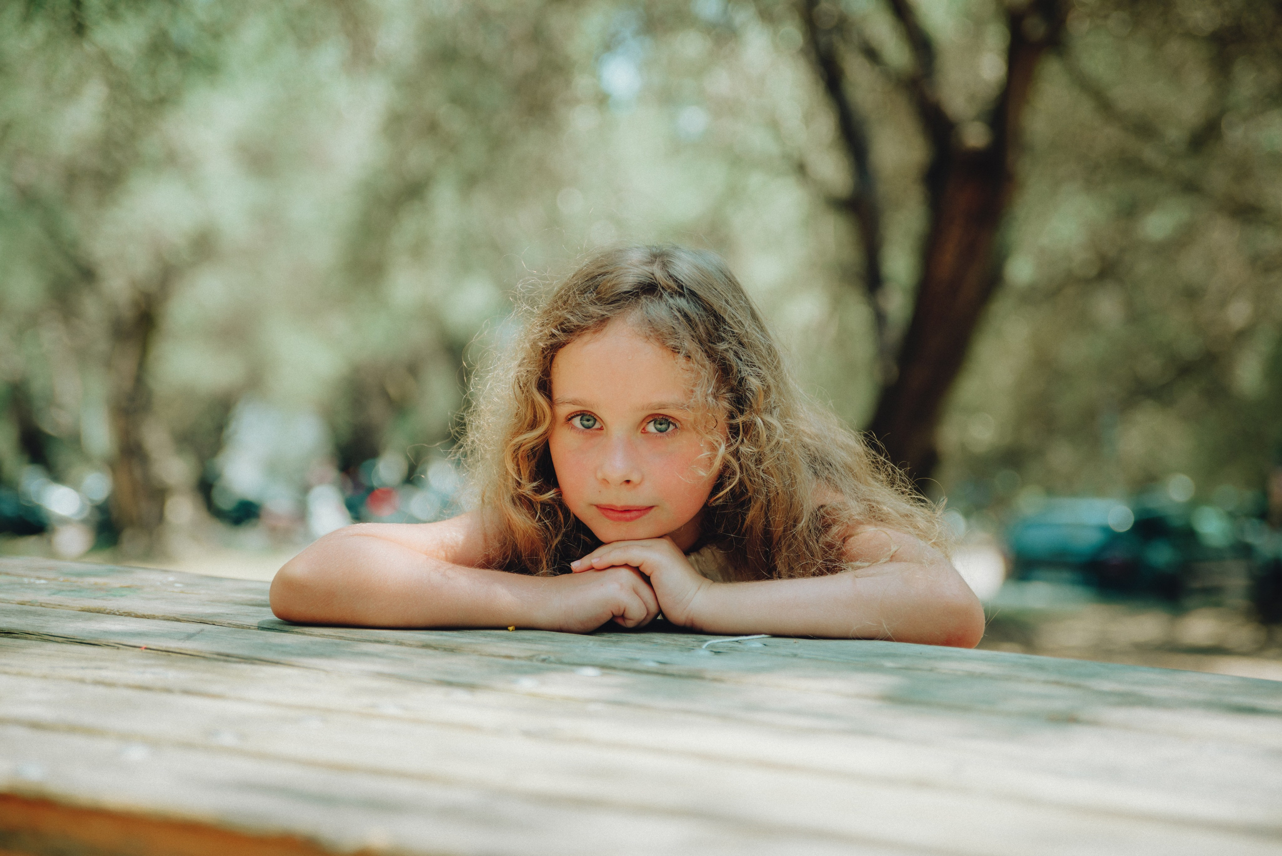 La séance photo professionnelle pour enfants sur la Côte d’Azur. Photographe sur Cote d’Azur. Portraits de familles, couples, enfants, événements
