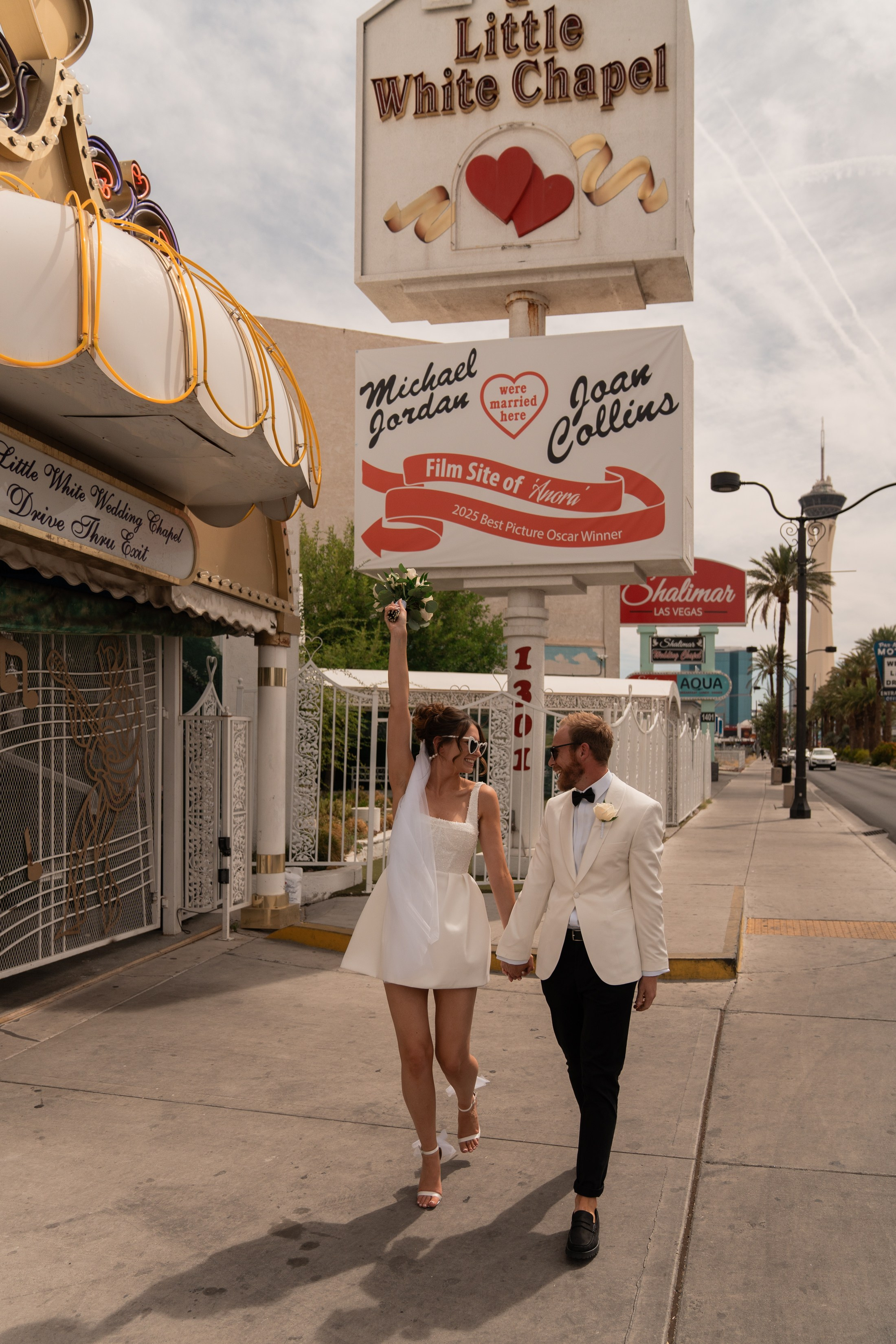 Emma&Daniel. Wedding & elopement photographer Viktoriya Kravtsov. Las Vegas