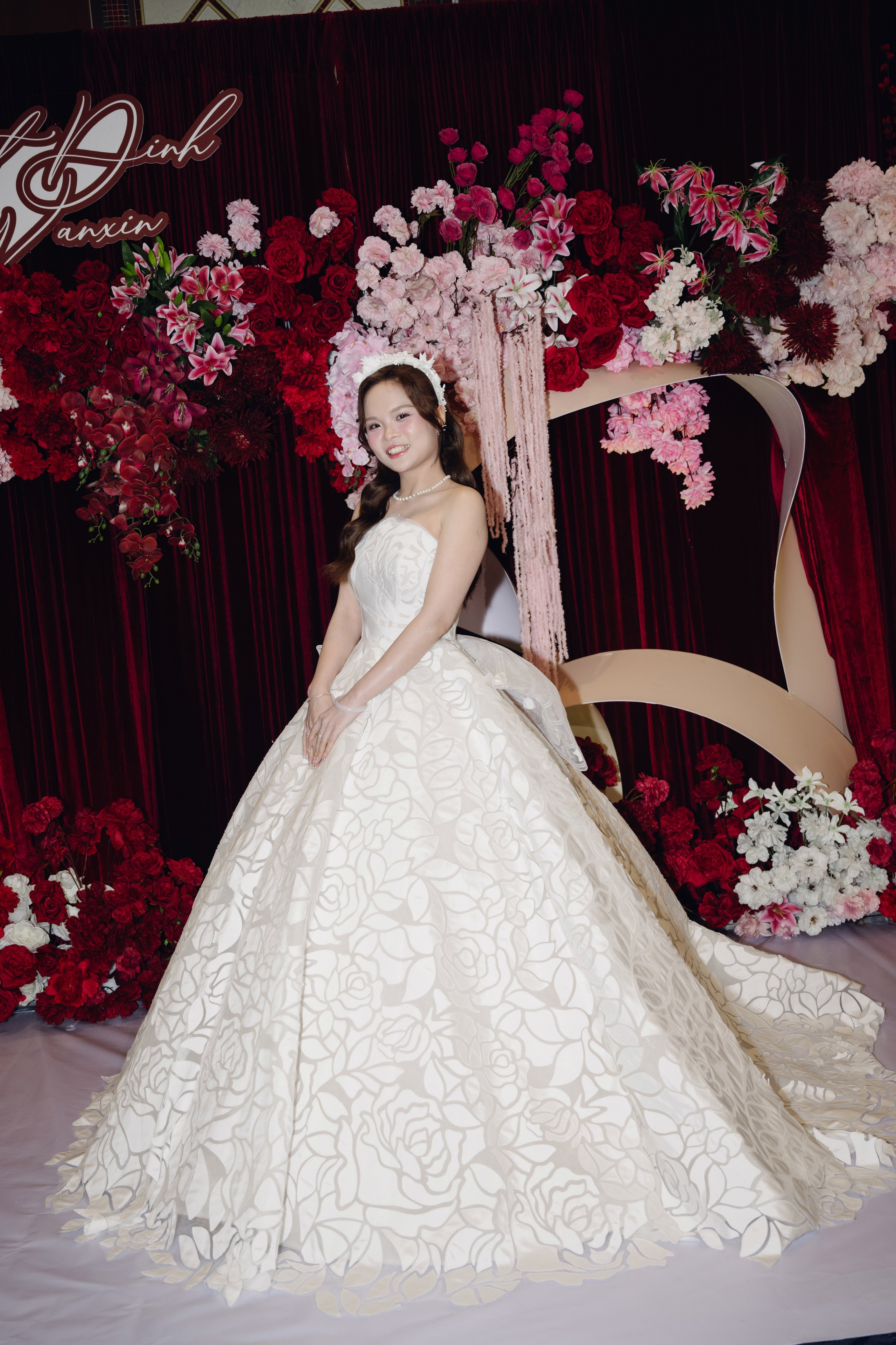 Zhang + Dinh | Photojournalism. BenColor Studio