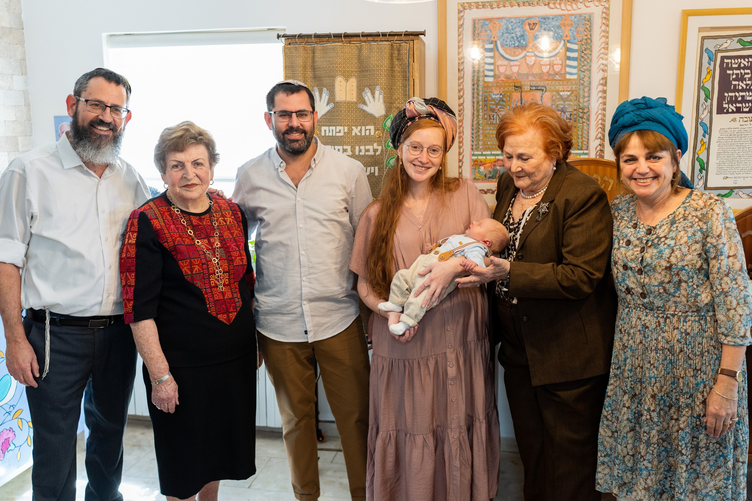 משפחת ברנד. יוסף מזרחי צילום חתונה, ברית וזוגיות. צלם מקצועי שאוהב להוציא אתכם הכי יפים ברגעים הכי מרגשים