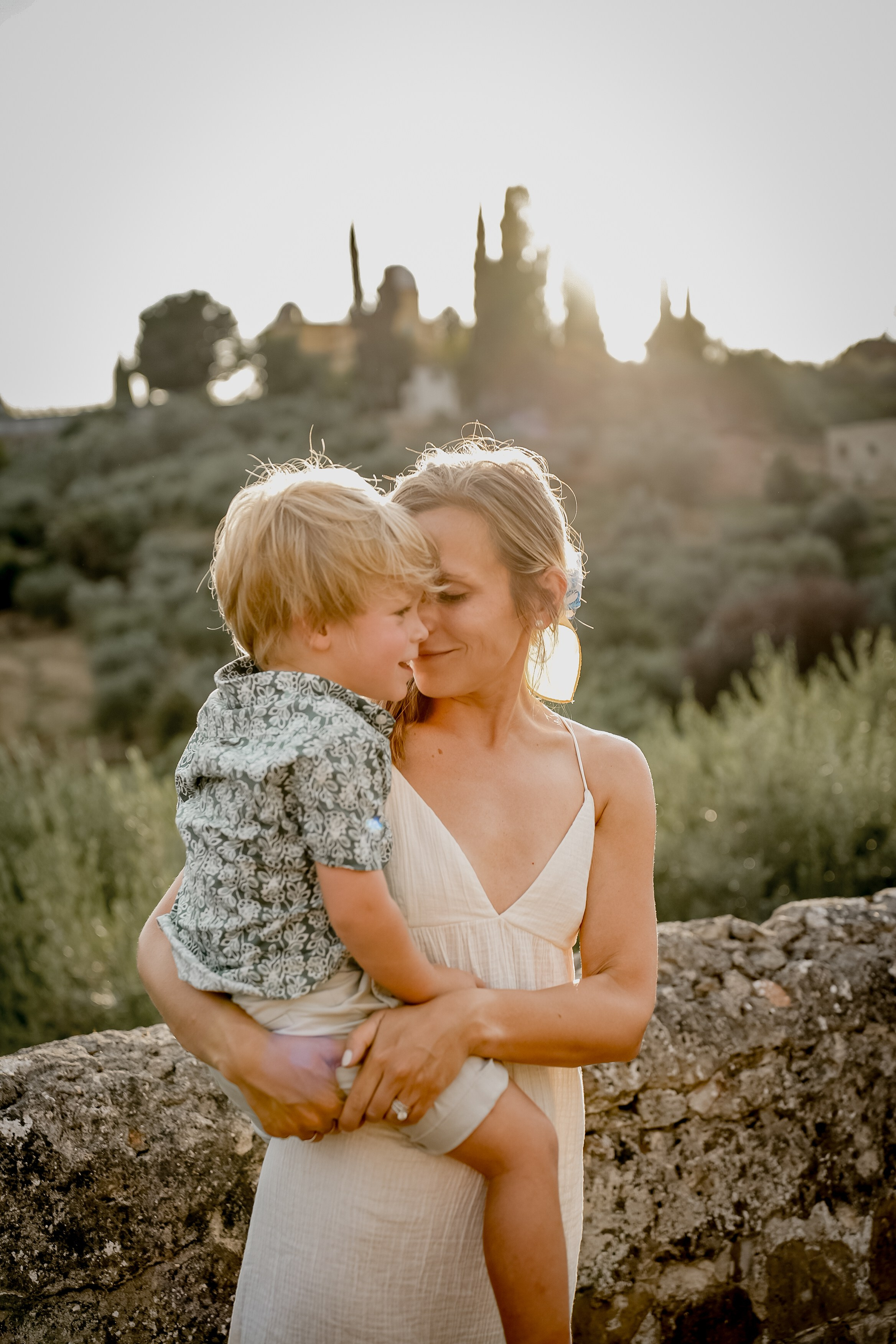Nicole & Family. Wedding Photographer in Italy