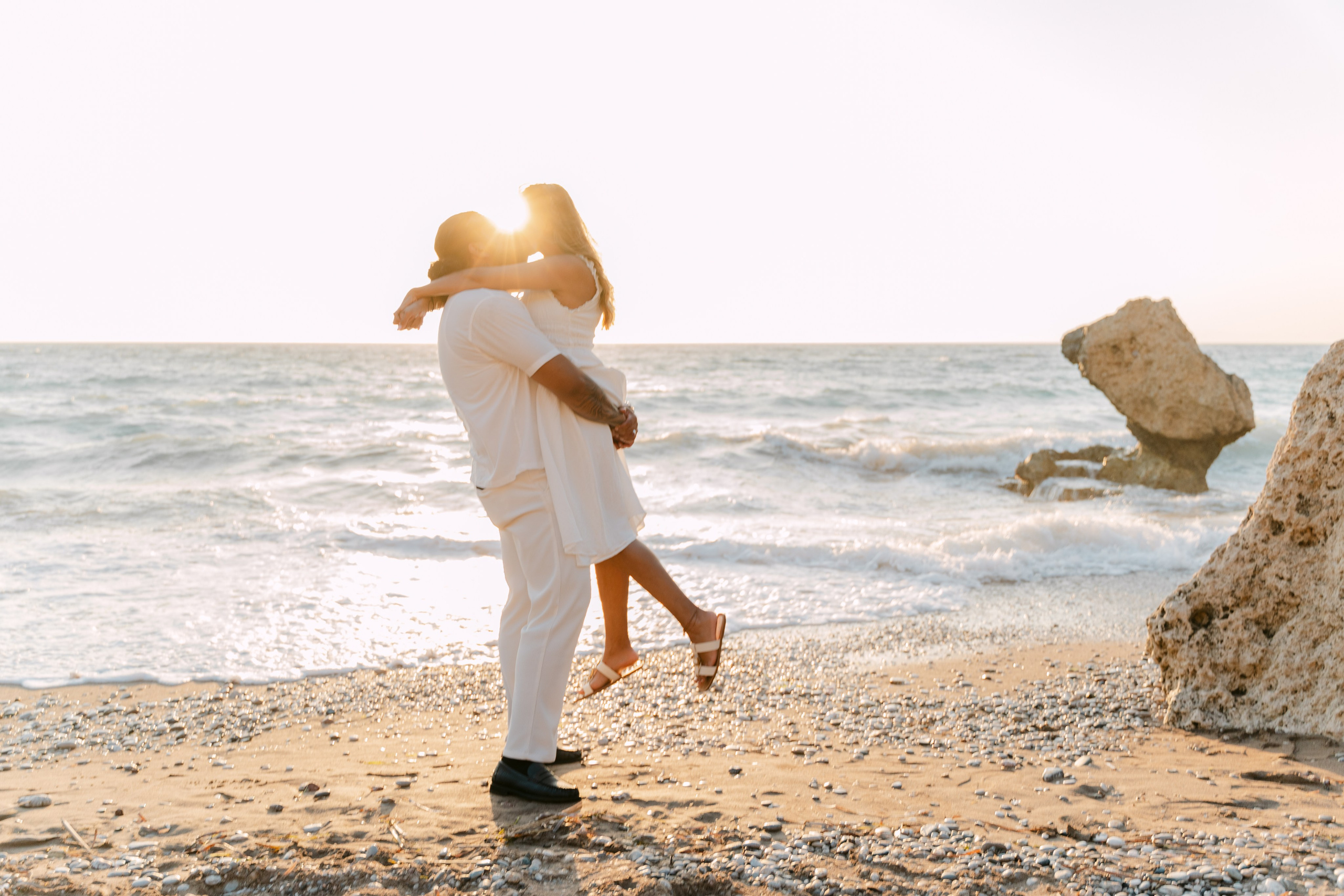 Wedding Proposel. Renate Woeste | Wedding planner in Rhodes. Creating dream weddings by the sea. Let’s make your special day unforgettable