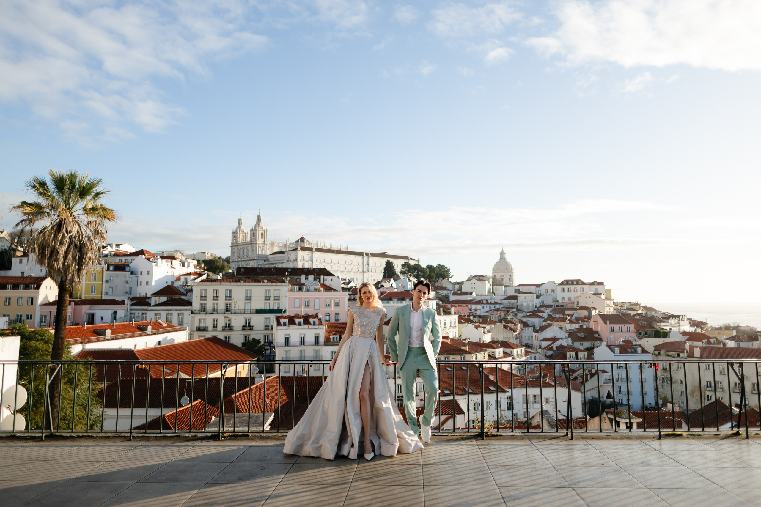 Vivien & Razvan. Main