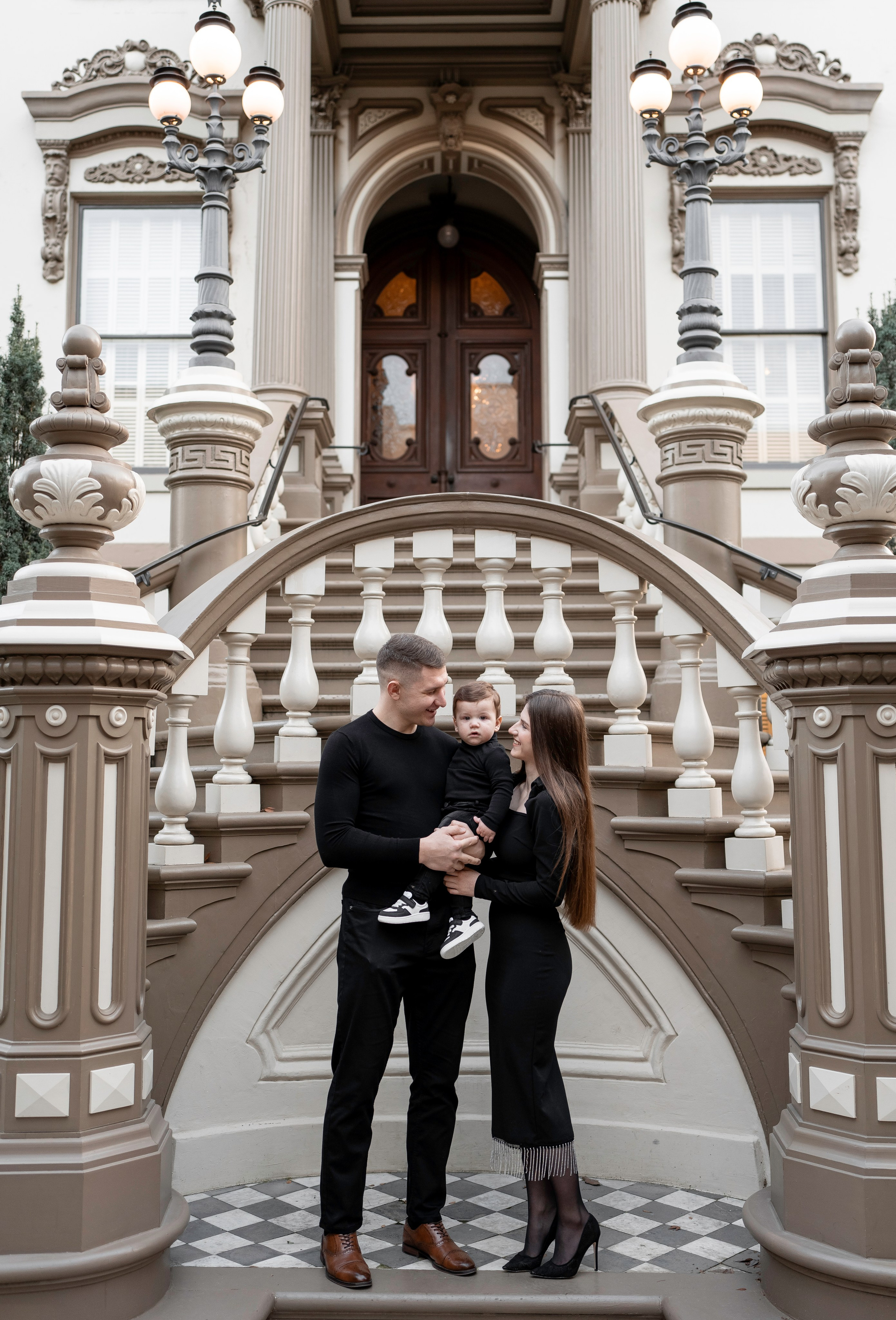 Artem, Nadia & Elisha. Family photographer in Sacramento | Sofia Pavenko