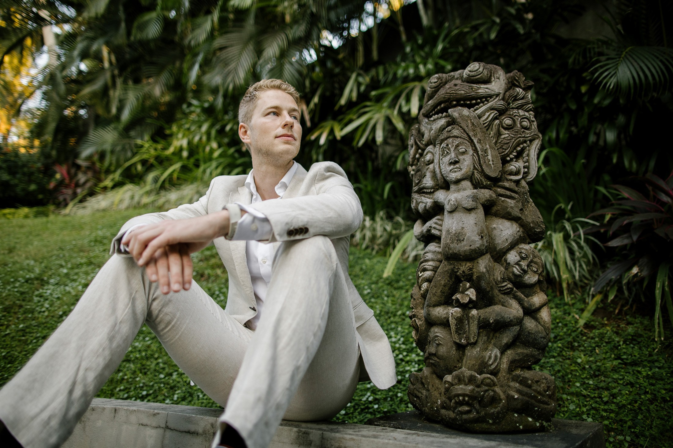 Waterfall wedding. Get.it.feel — Aesthetic Photography and Videography