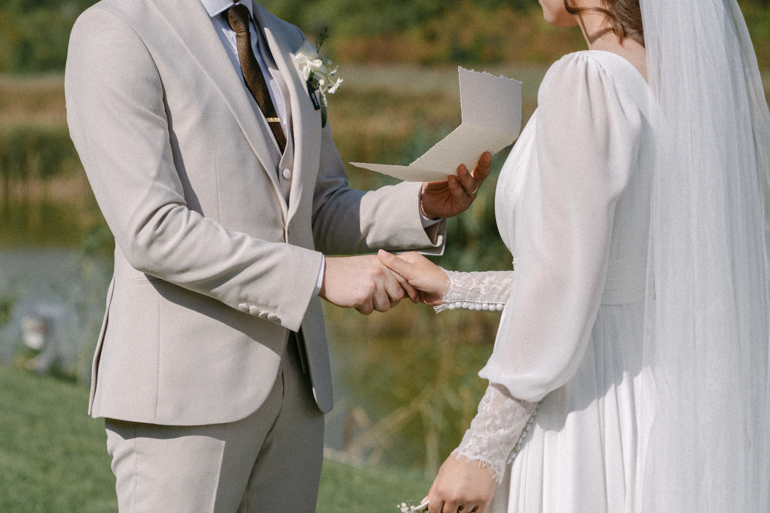 Analisa | Constantin. Gabrielacojocariu.com