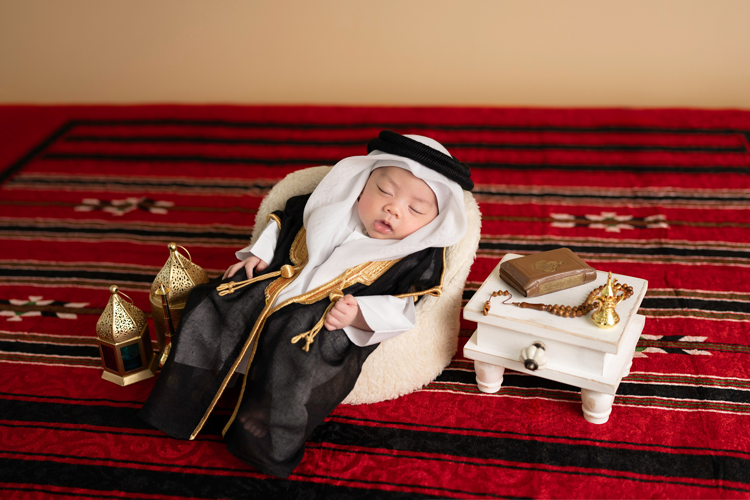 NEWBORN PHOTOGRAPHY. Newborn, Sitter and Cake Smash Photographer in Doha, Qatar