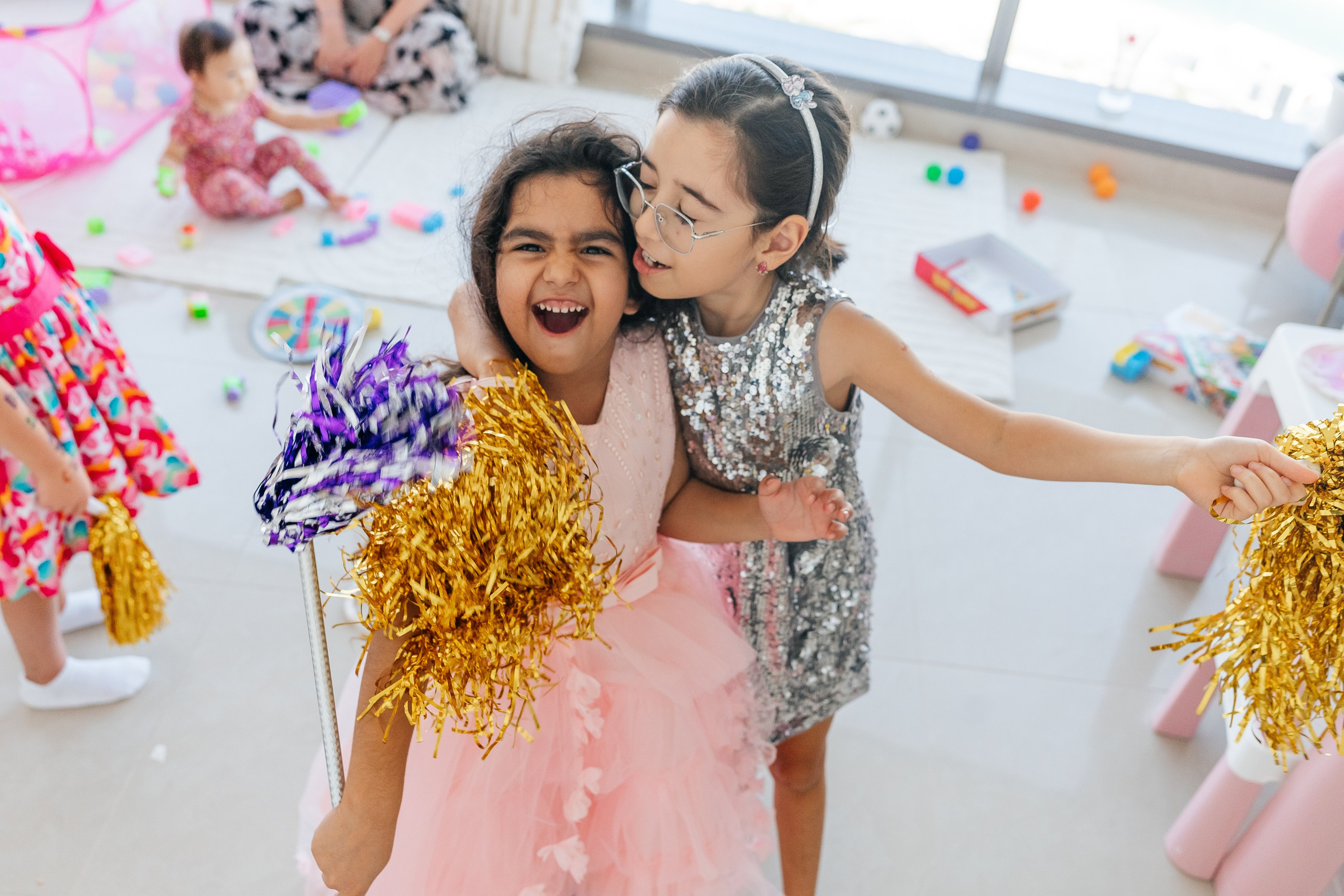 🎂 Birthday Photoshoot Abu Dhabi, Dubai | Professional Kids Birthday Photography. Professional Photographer Abu Dhabi, Dubai — Yulia Ismoilova | 2025