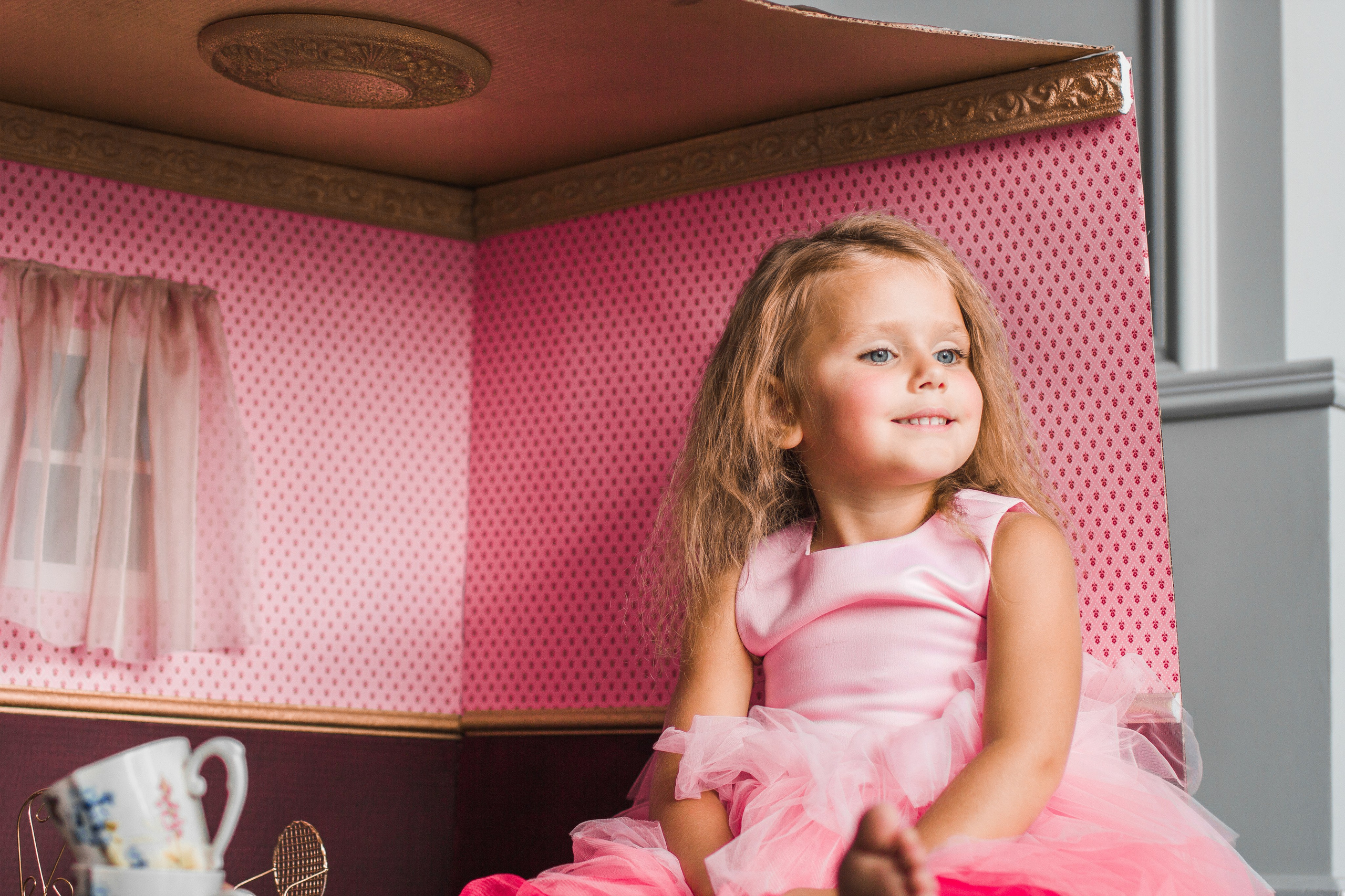 OH LA LA decoration studio. Photographer Vladmir Gladkov