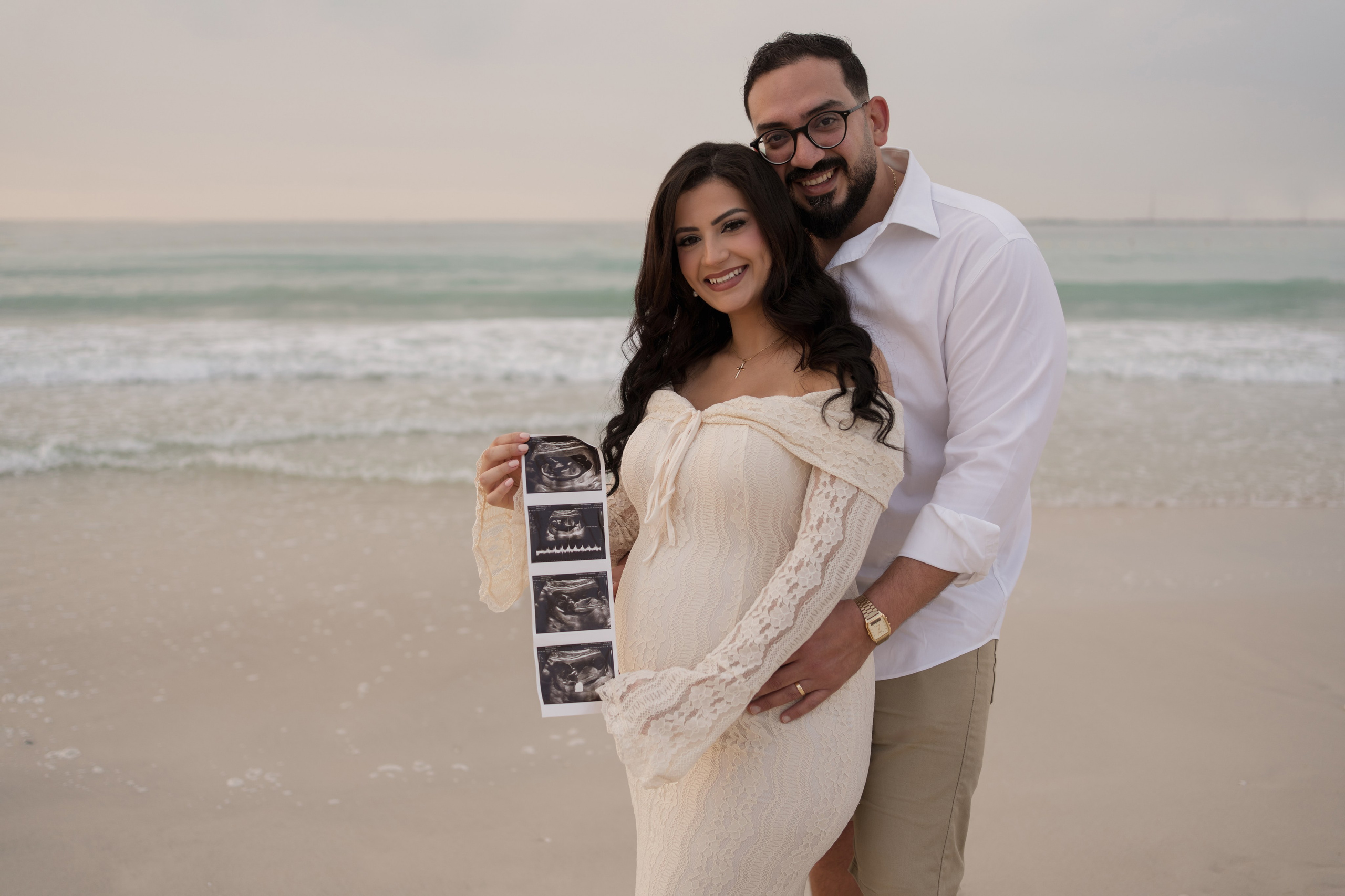 Sea of love. Angela Iakovleva — Family Photographer in Dubai