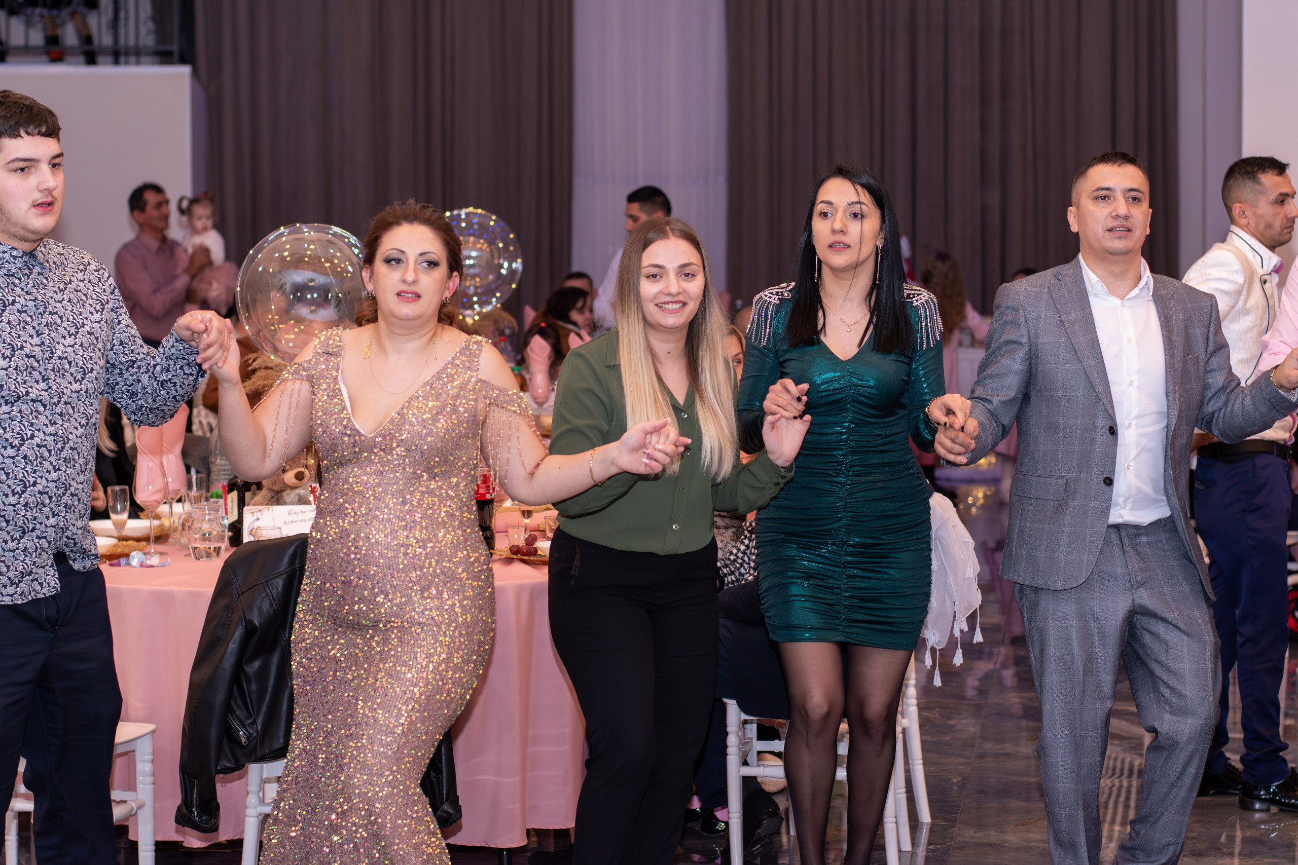 Carina-Andreea. Fotograful și Cameramanul familiei dvs în Franța Paul Photographer