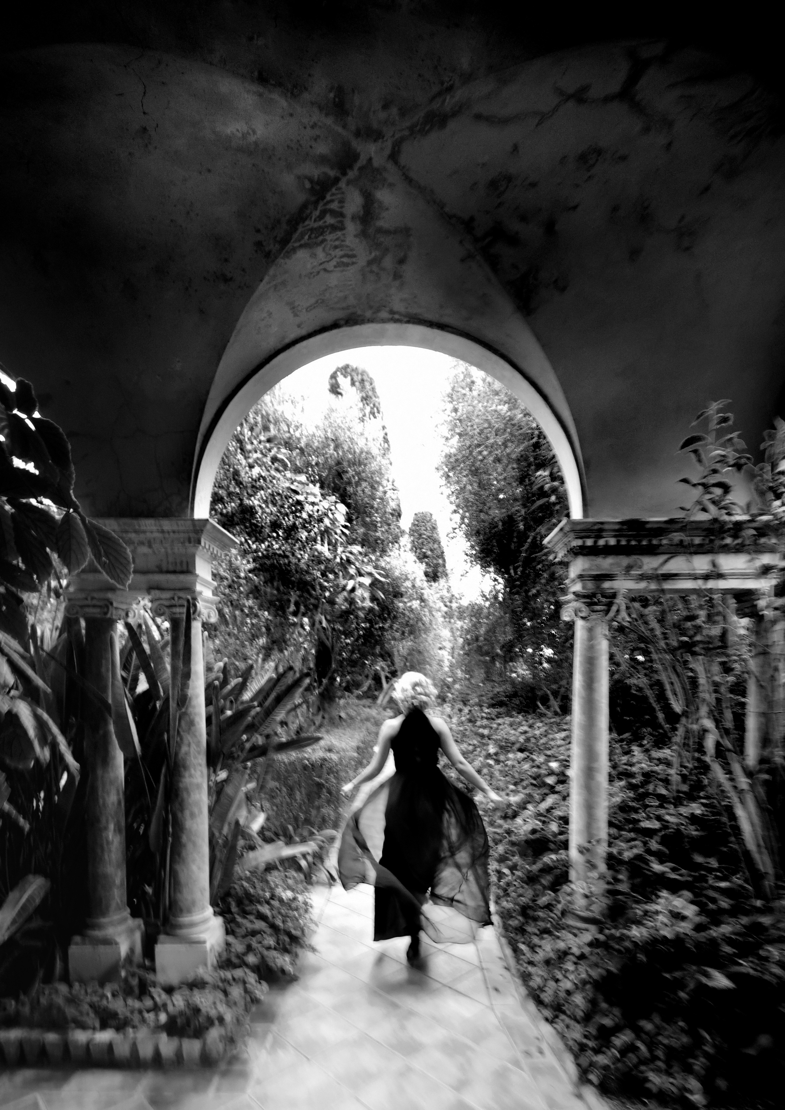 Female. Luxury wedding, portrait, family photographer over Europe