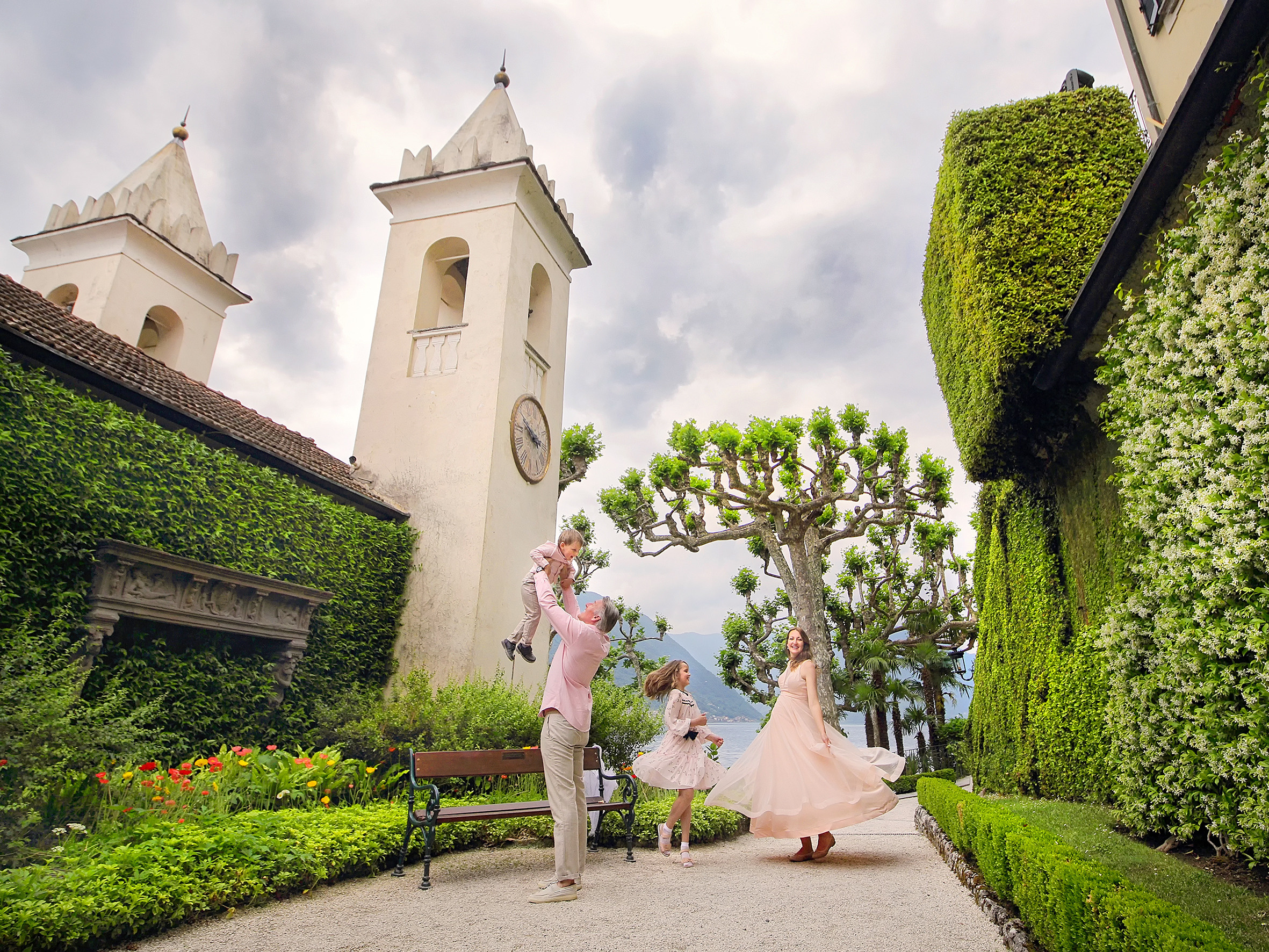 Foto de familia. Fotógrafo de bodas. Fotografía de retrato. Fotógrafo Alicante, Madrid