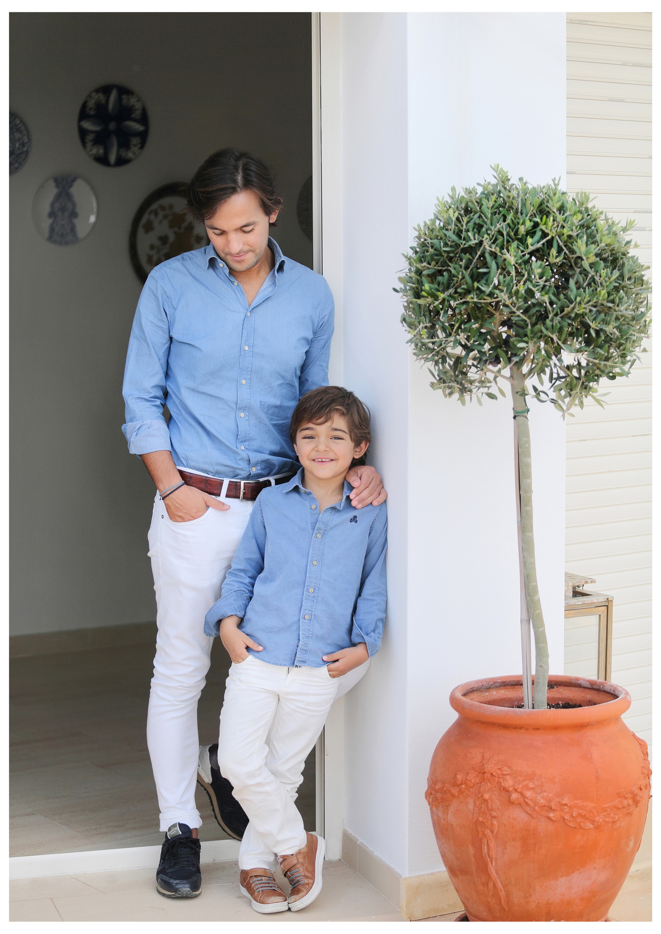 Foto de familia. Fotógrafo de bodas. Fotografía de retrato. Fotógrafo Alicante, Madrid