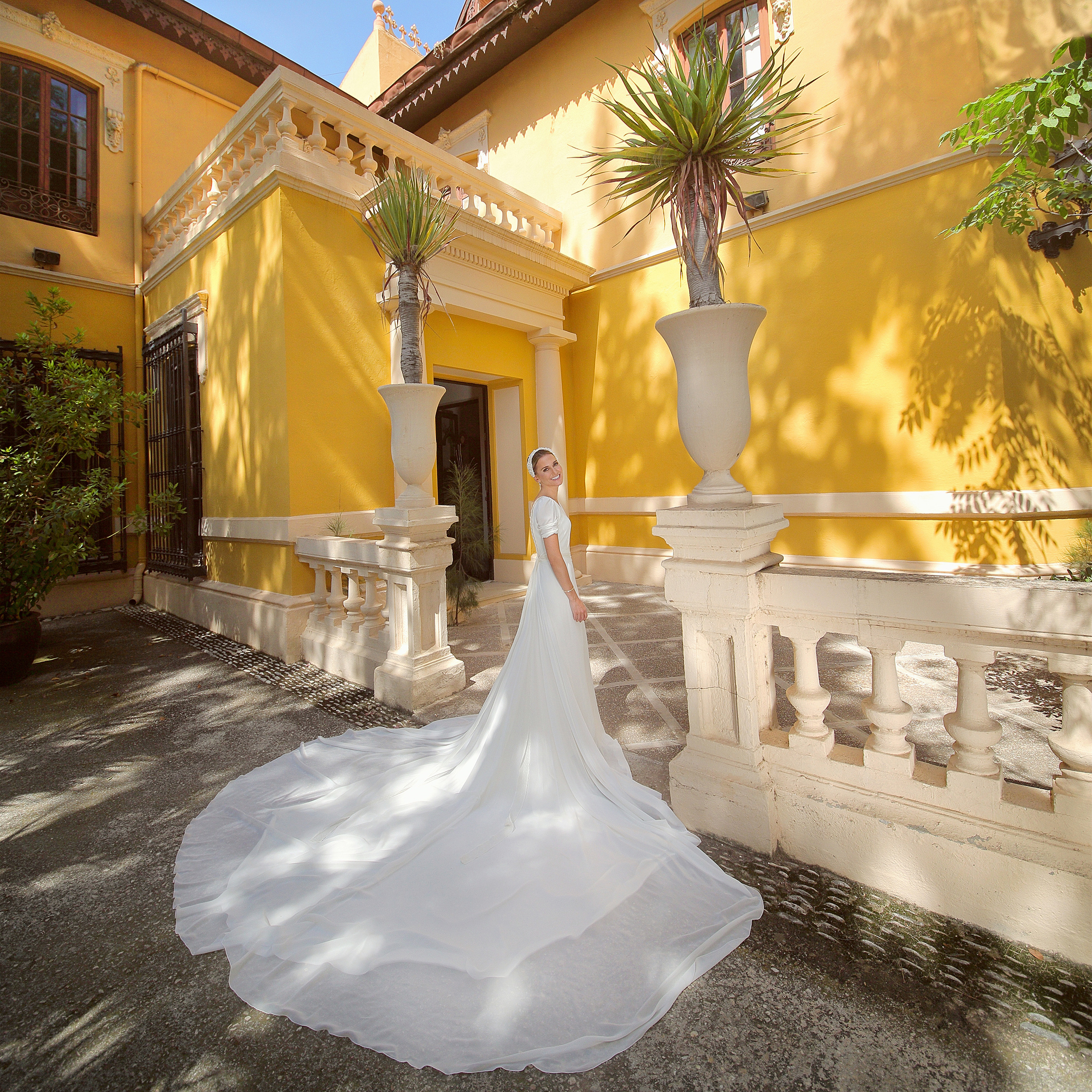 Spain. Luxury wedding, portrait, family photographer over Europe