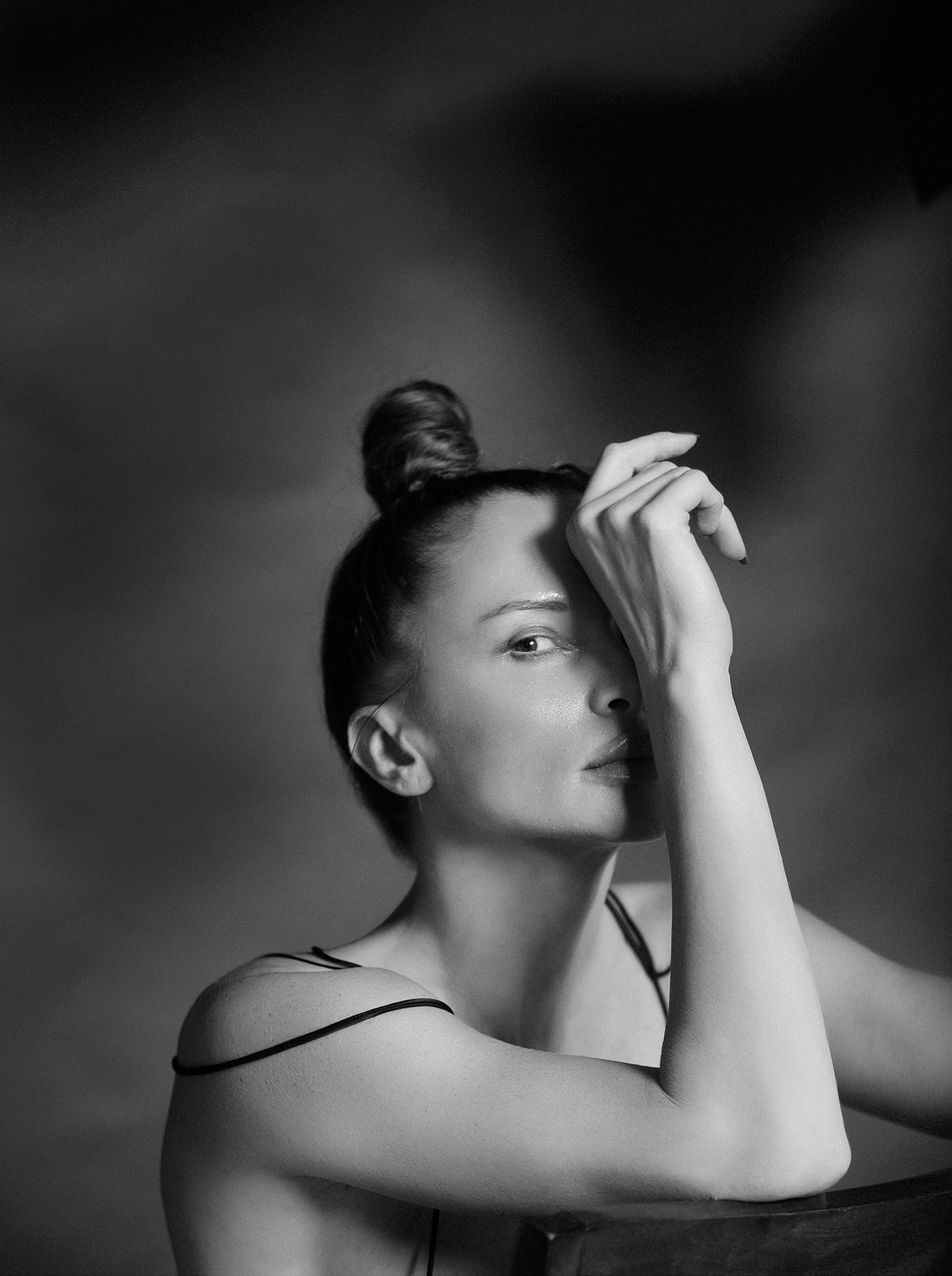 Female. Luxury wedding, portrait, family photographer over Europe