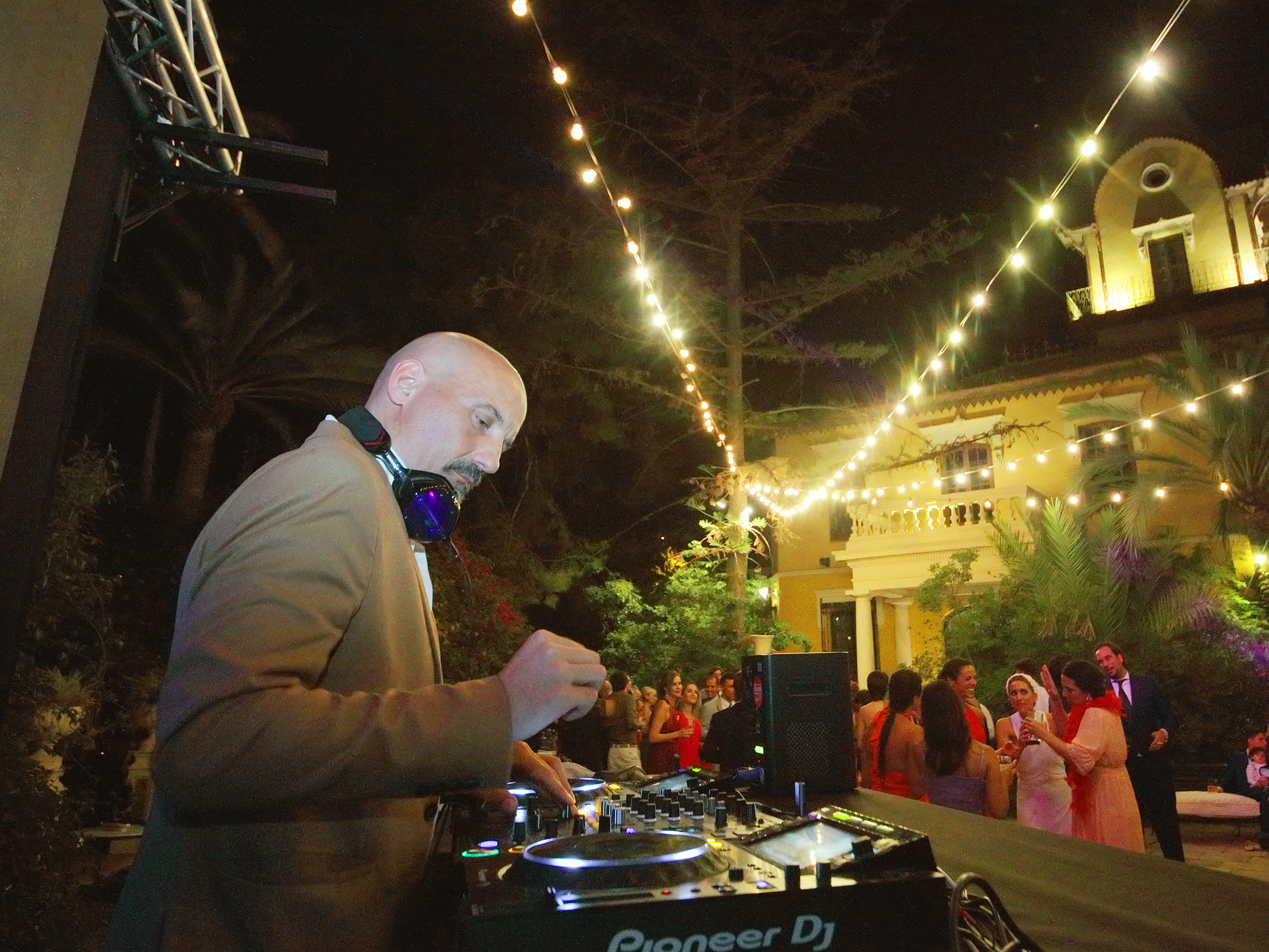 Spain. Luxury wedding, portrait, family photographer over Europe