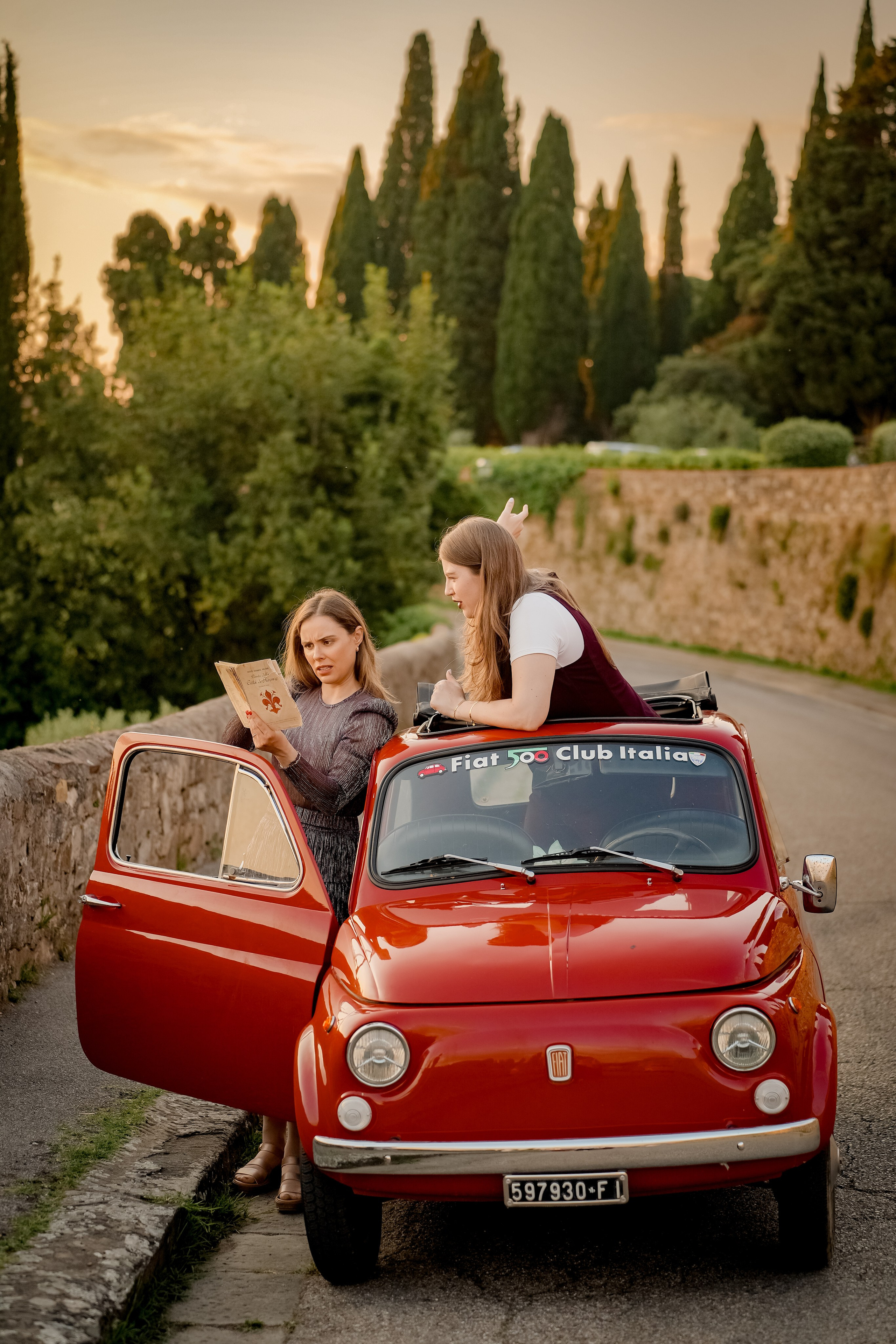 Jessica & Family. Wedding Photographer in Italy