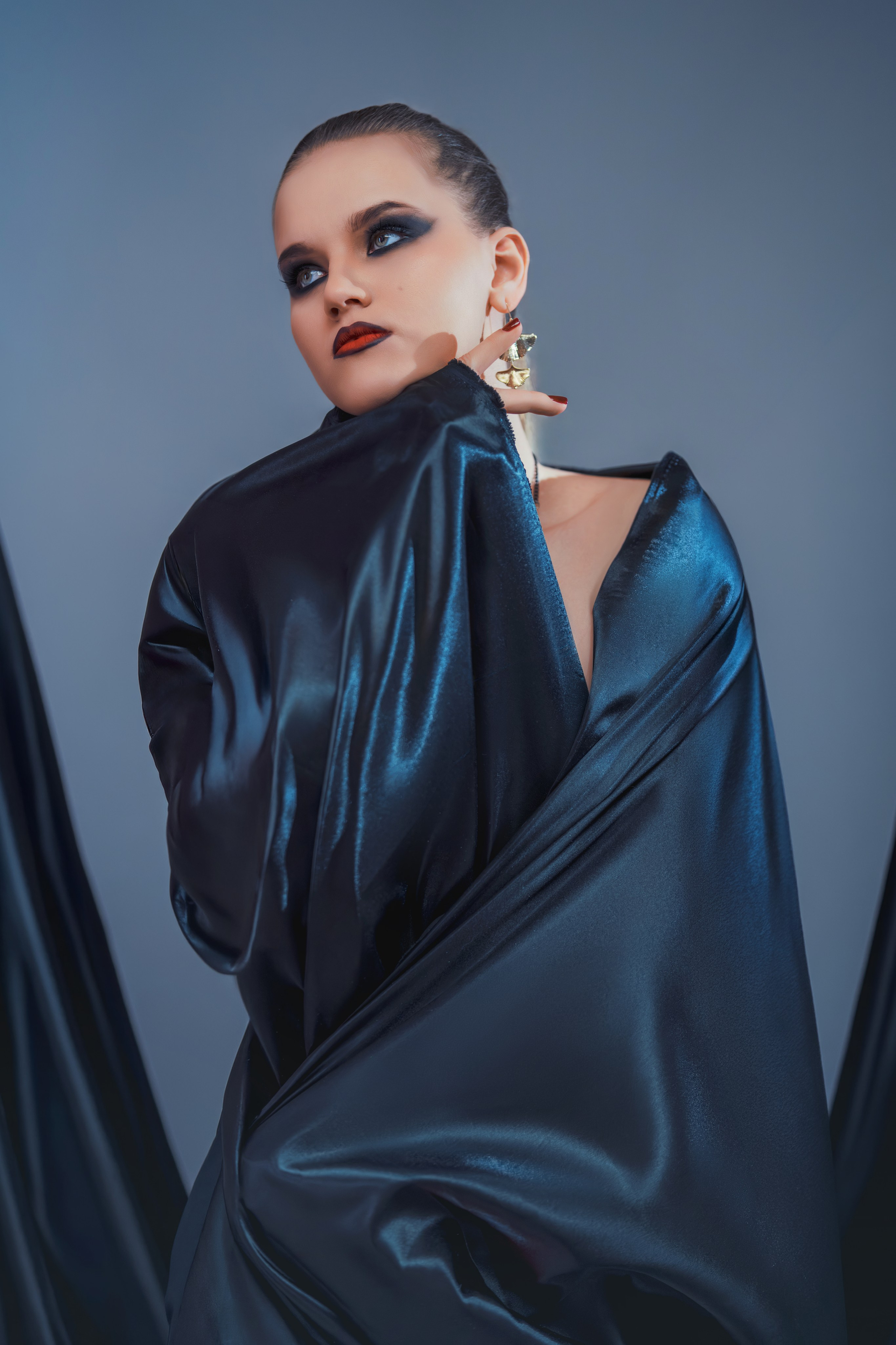 Flow Fabric. Nifty photography — коммерческий и портретный фотограф в Ташкенте. Студийная и выездная съёмка